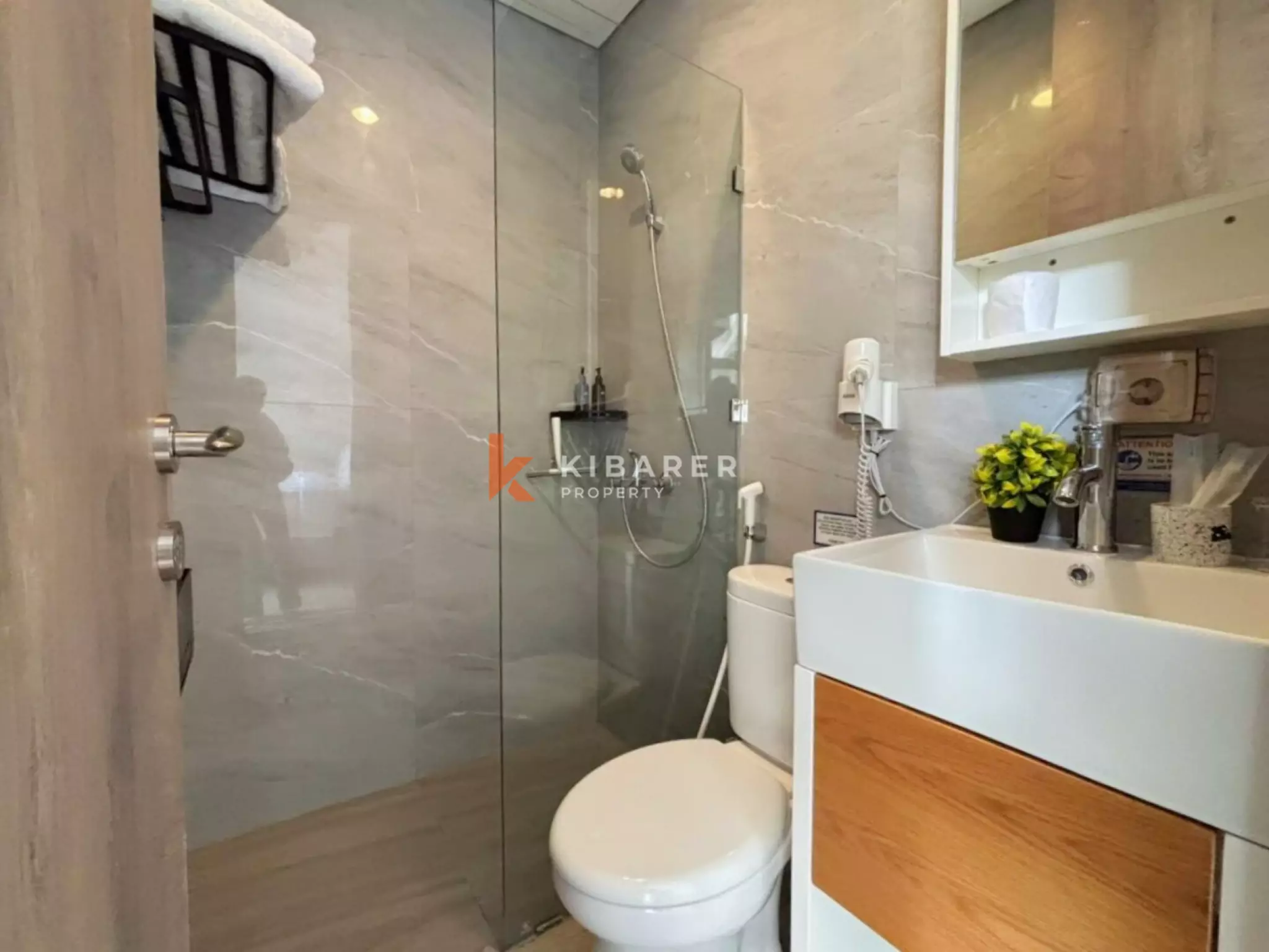 Peaceful Three Bedroom Villa in Secure Nusa Dua Residence