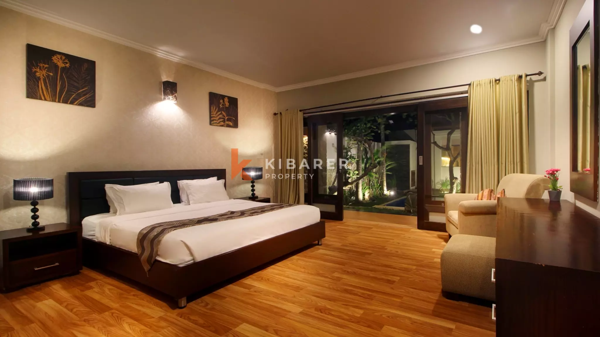 Lovely Four Bedroom Open Living Villa in Central of Seminyak