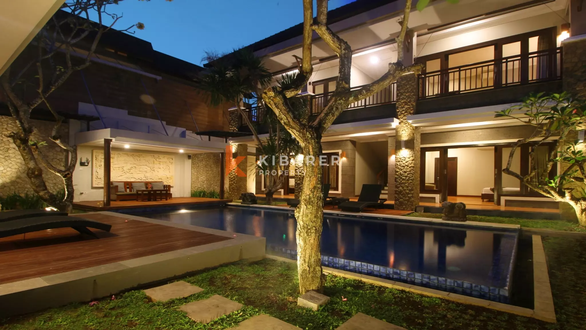 Lovely Four Bedroom Open Living Villa in Central of Seminyak