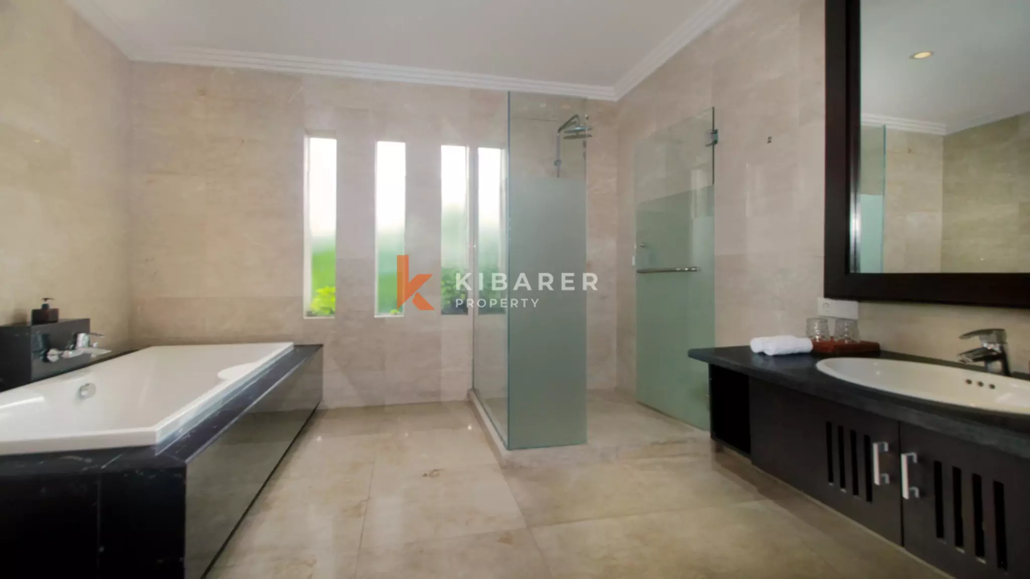 Lovely Four Bedroom Open Living Villa in Central of Seminyak