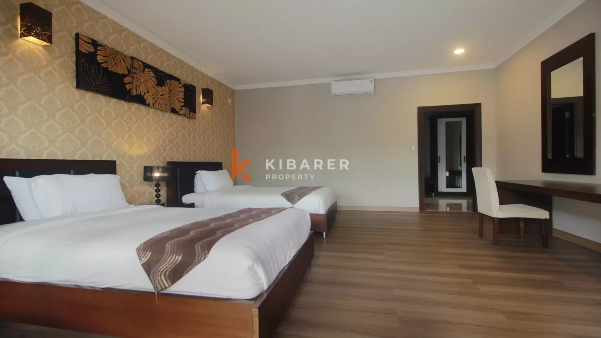 Lovely Four Bedroom Open Living Villa in Central of Seminyak