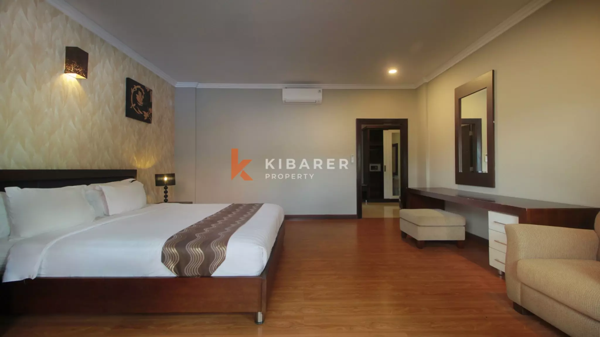 Lovely Four Bedroom Open Living Villa in Central of Seminyak