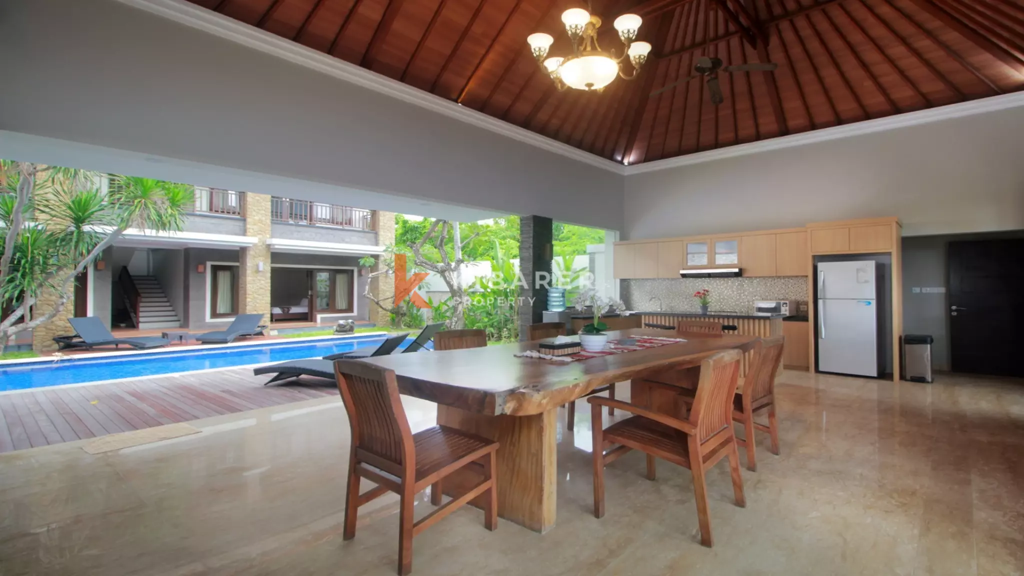 Lovely Four Bedroom Open Living Villa in Central of Seminyak