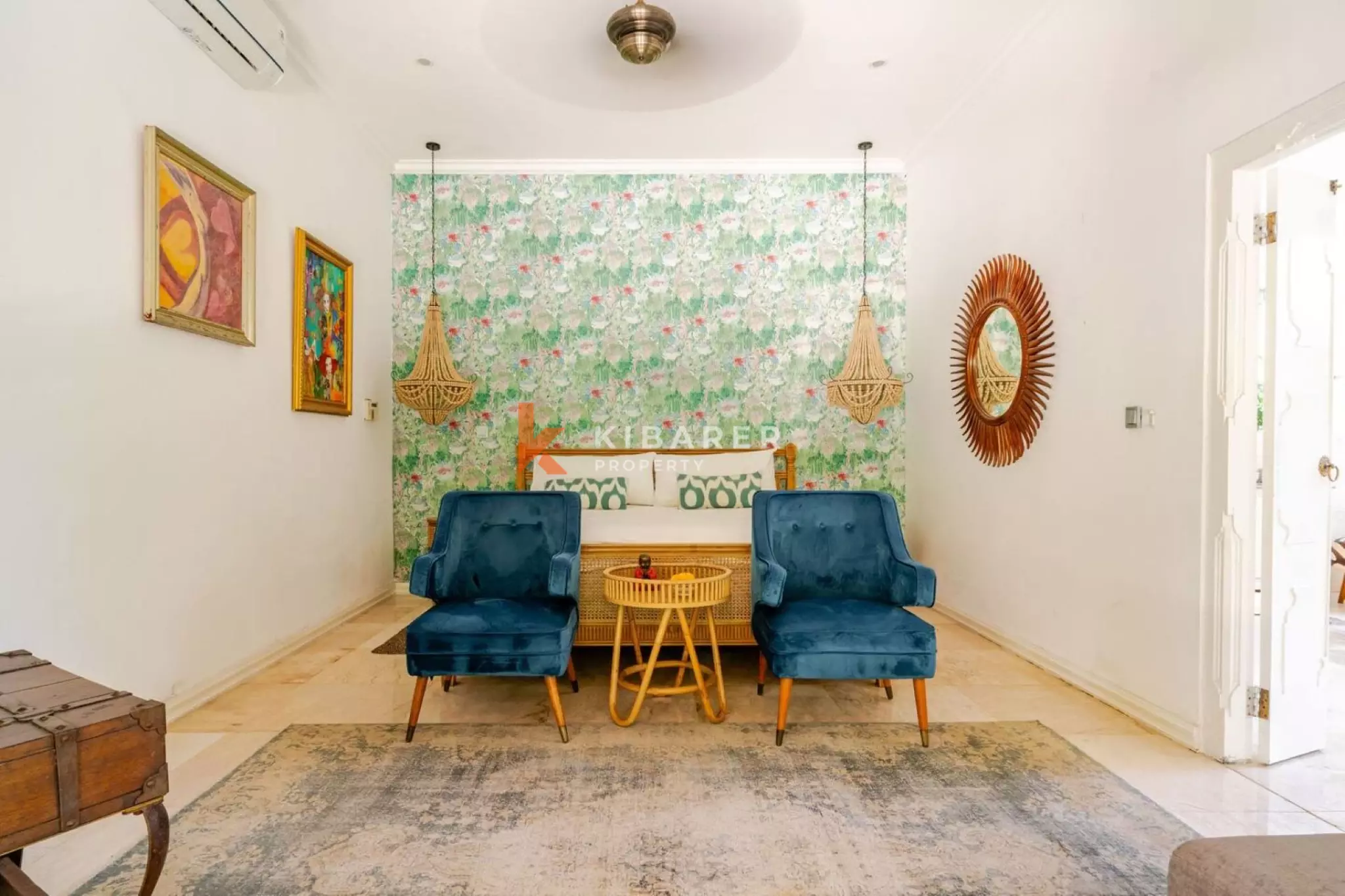 Villa Tropis Dua Kamar Tidur yang Menenangkan dengan Taman yang Indah di Umalas