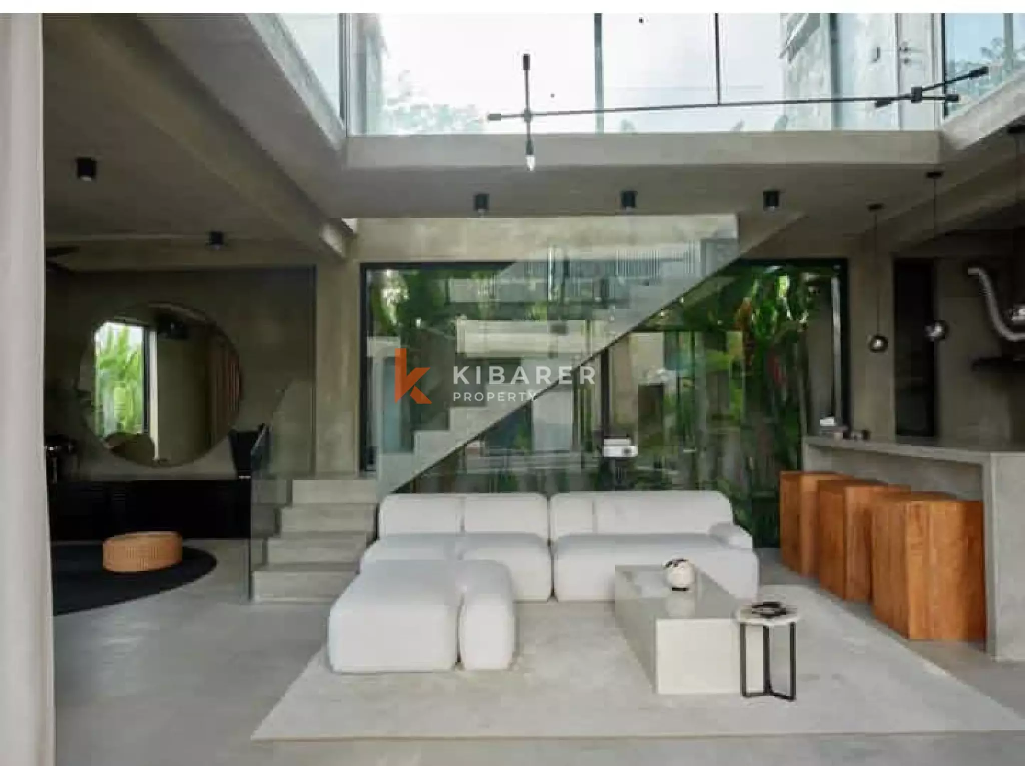 ELEGANCE THREE BEDROOM VILLA IN BUDUK NORH CANGGU