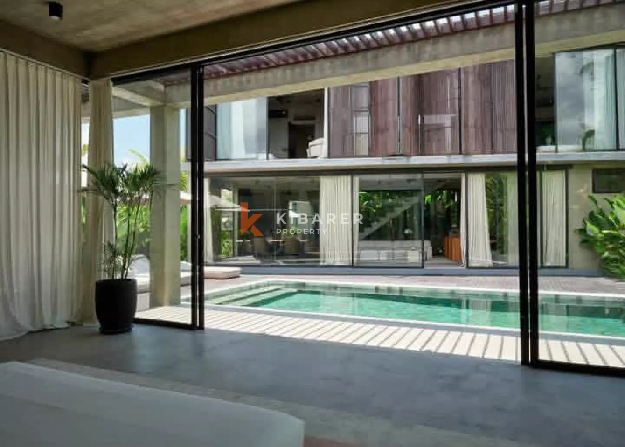ELEGANCE THREE BEDROOM VILLA IN BUDUK NORH CANGGU