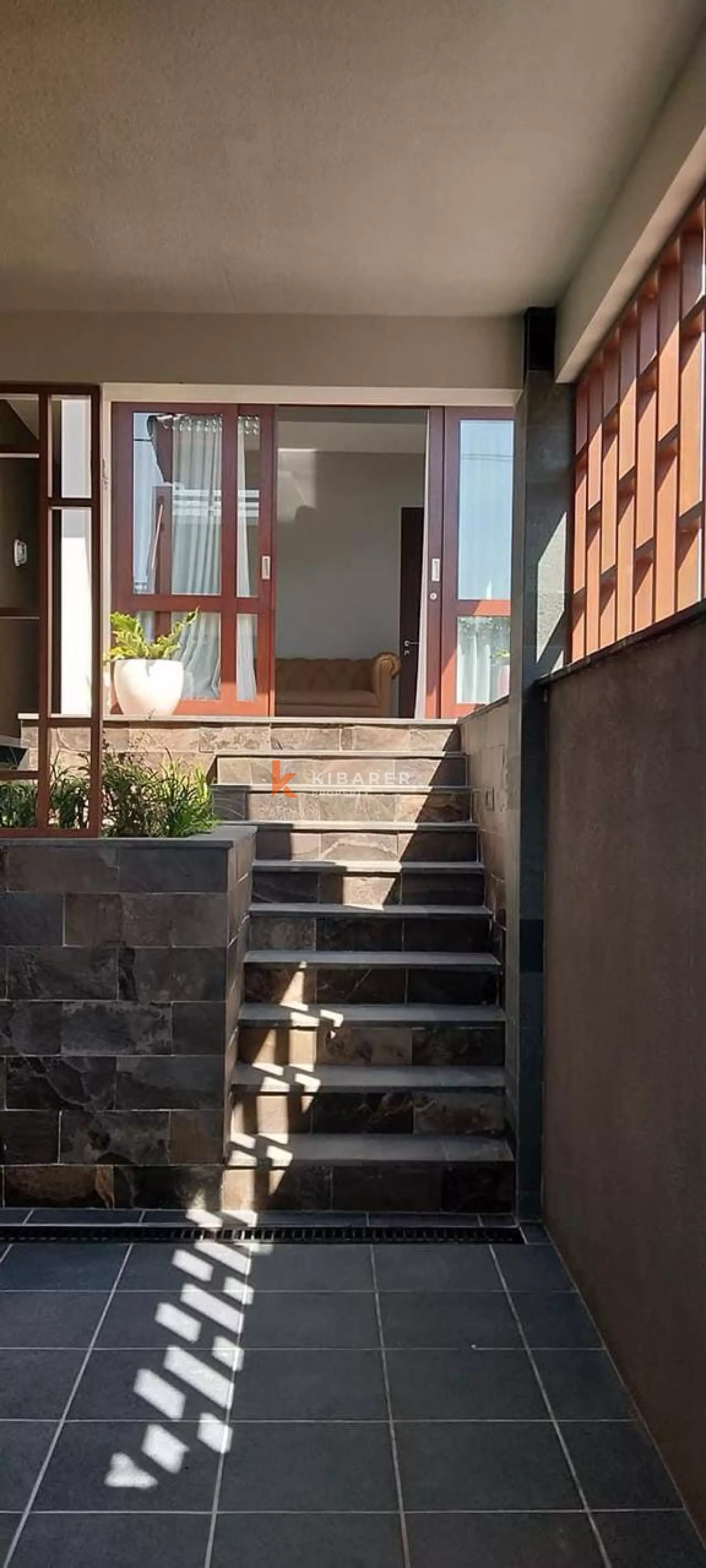 Charming Three-Bedroom Villa in Breezy Ungasan Hill Area