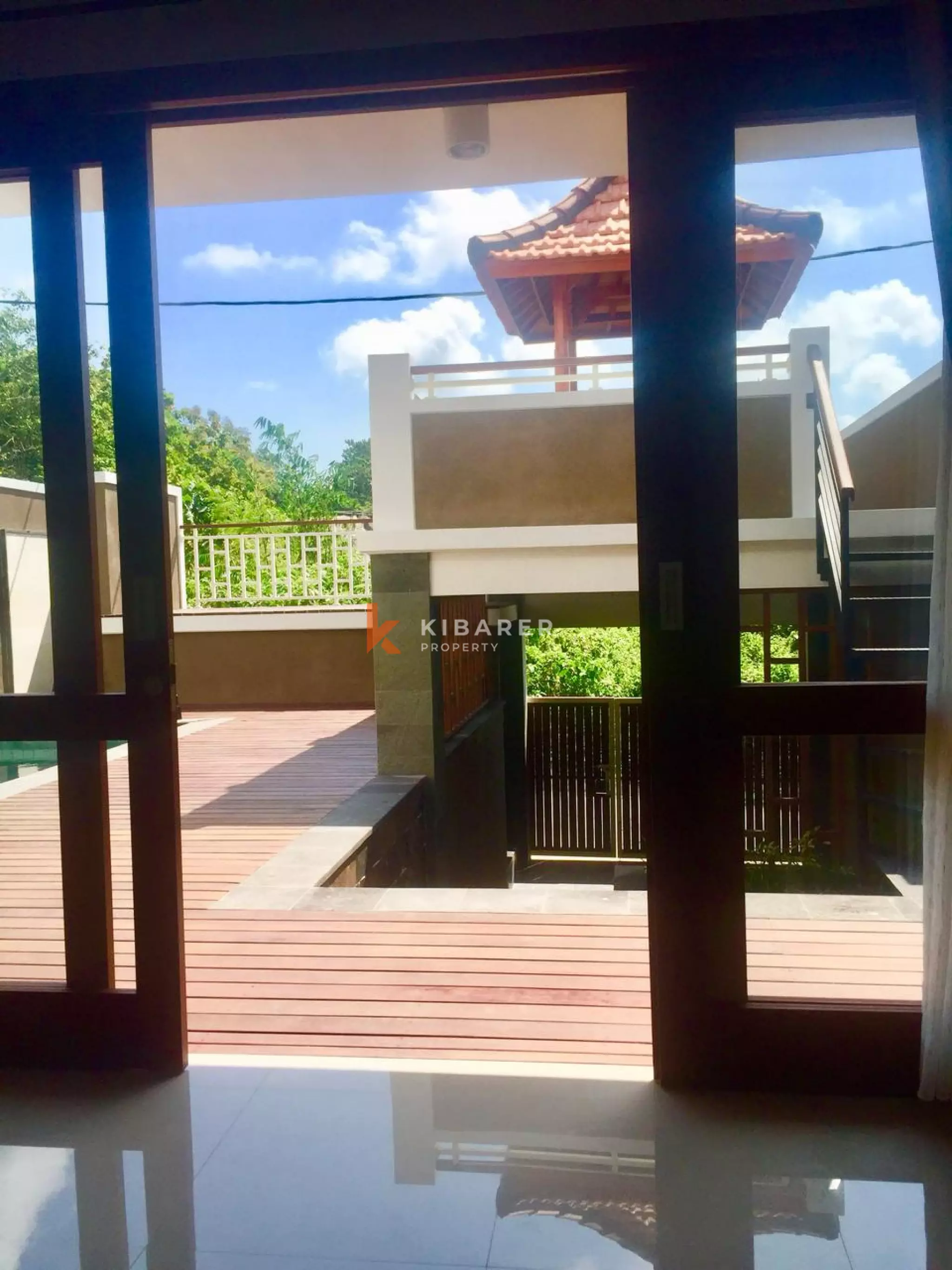 Charming Three-Bedroom Villa in Breezy Ungasan Hill Area