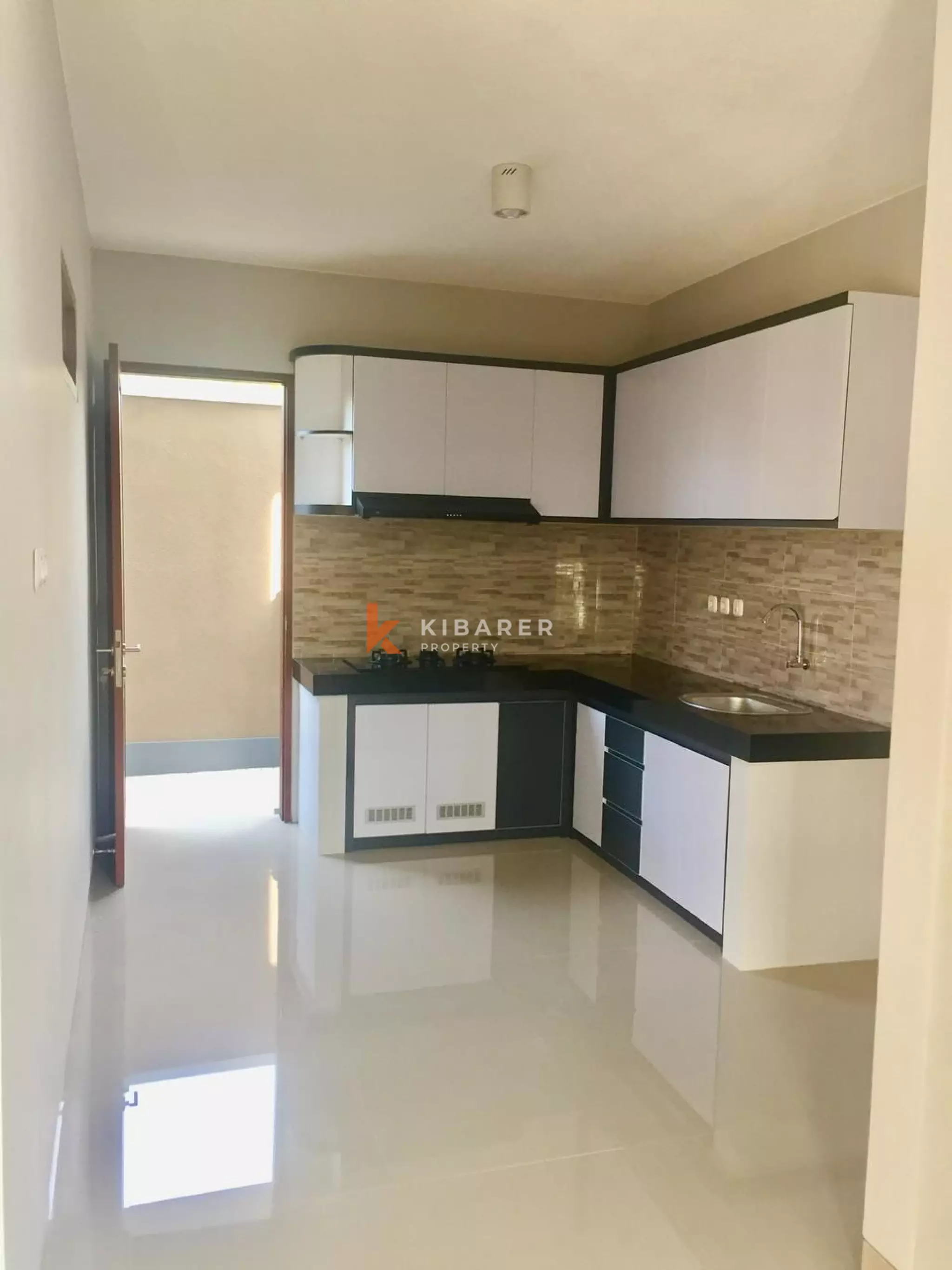 Charming Three-Bedroom Villa in Breezy Ungasan Hill Area