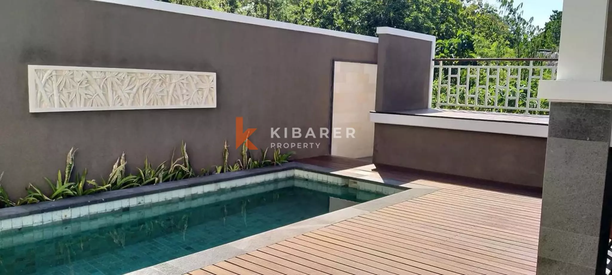 Charming Three-Bedroom Villa in Breezy Ungasan Hill Area