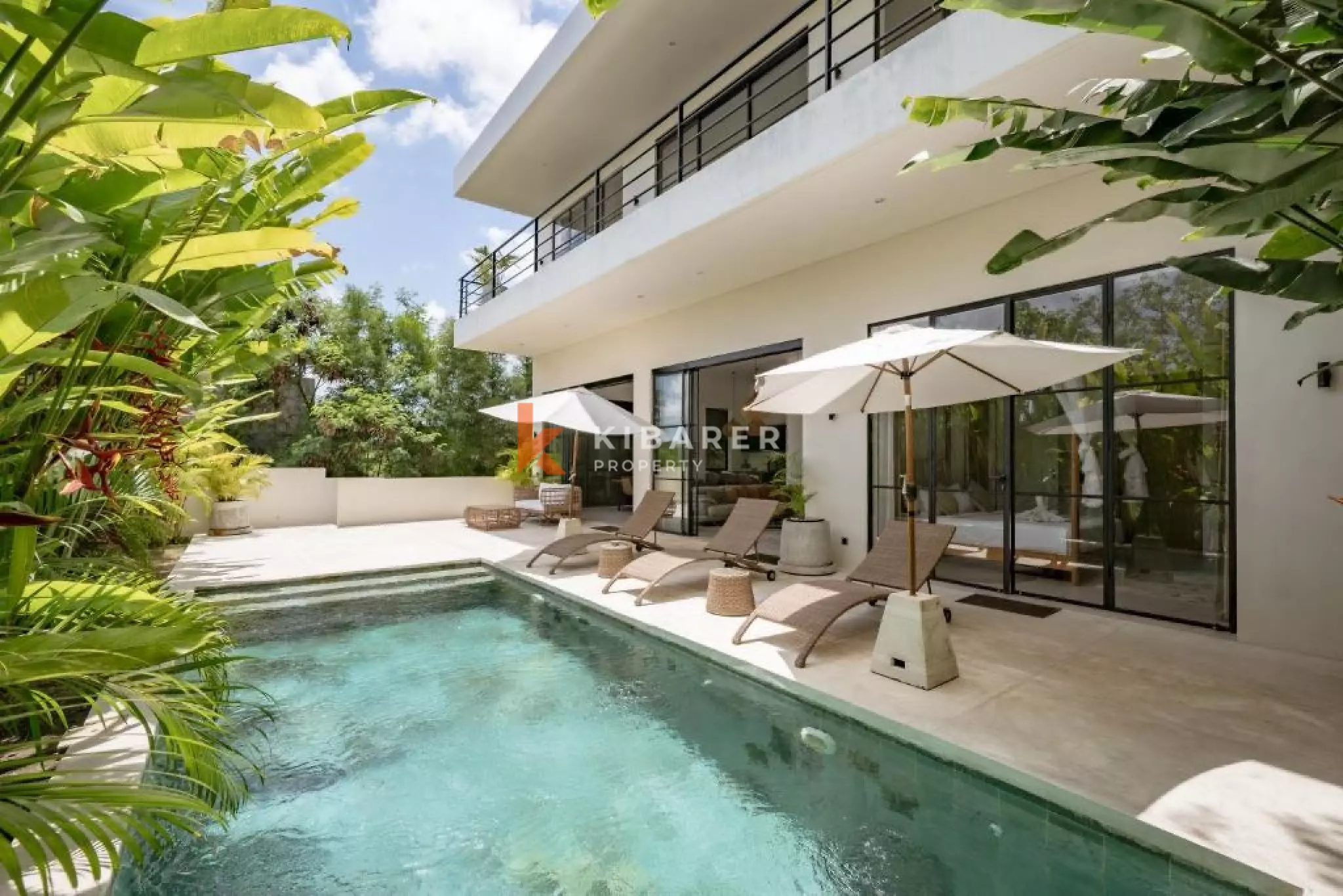 Luxury Three Bedroom Villa Hilltop Sea Views In Bingin