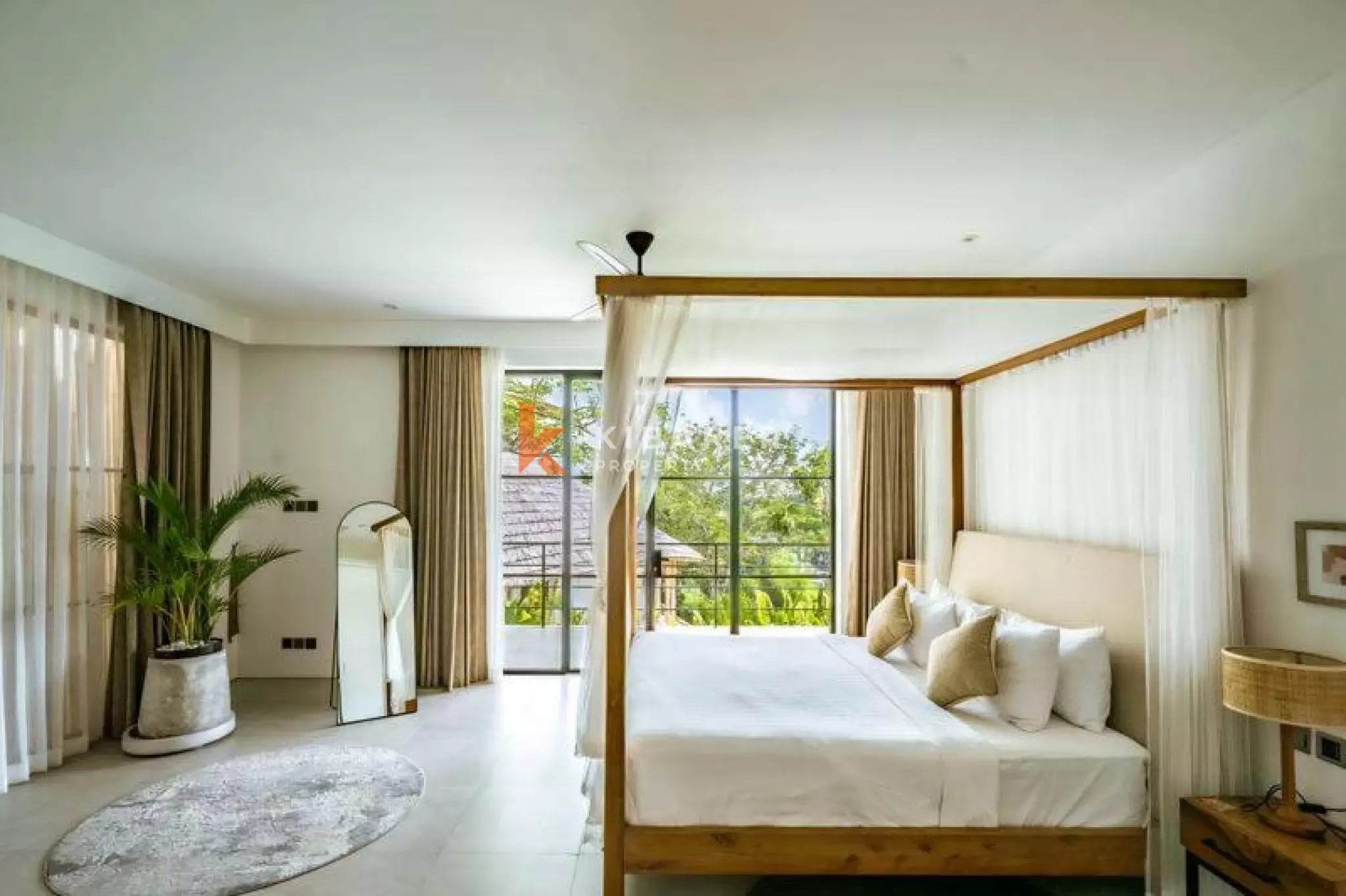 Luxury Three Bedroom Villa Hilltop Sea Views In Bingin