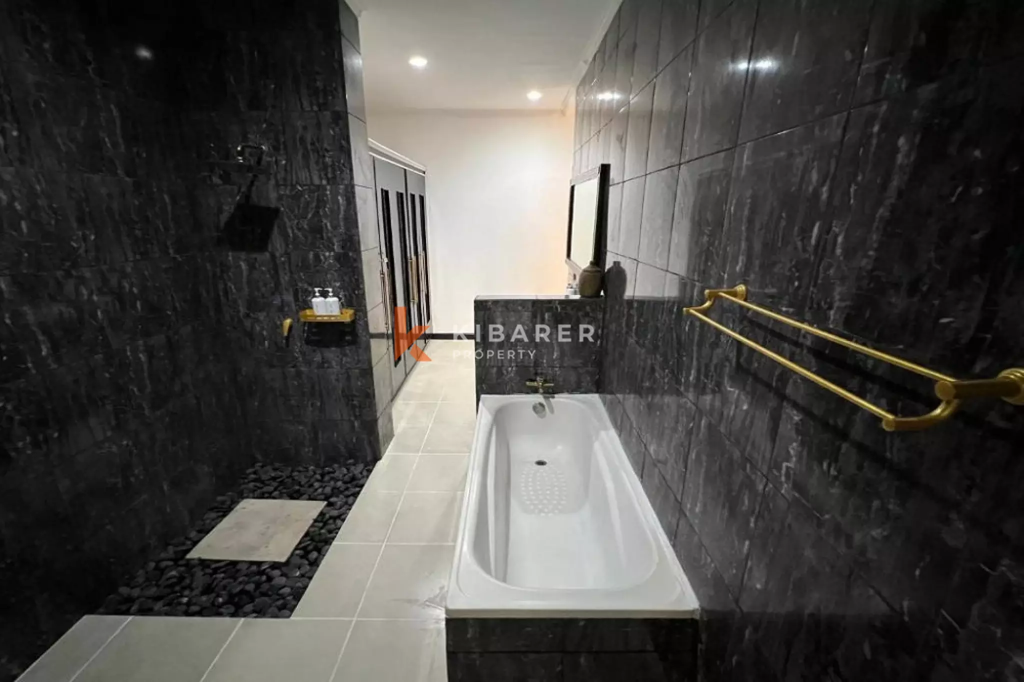 Two-Bedrooms Villa in Seminyak Good for Business Purpose (MINIMUM 2 YEARS RENT)