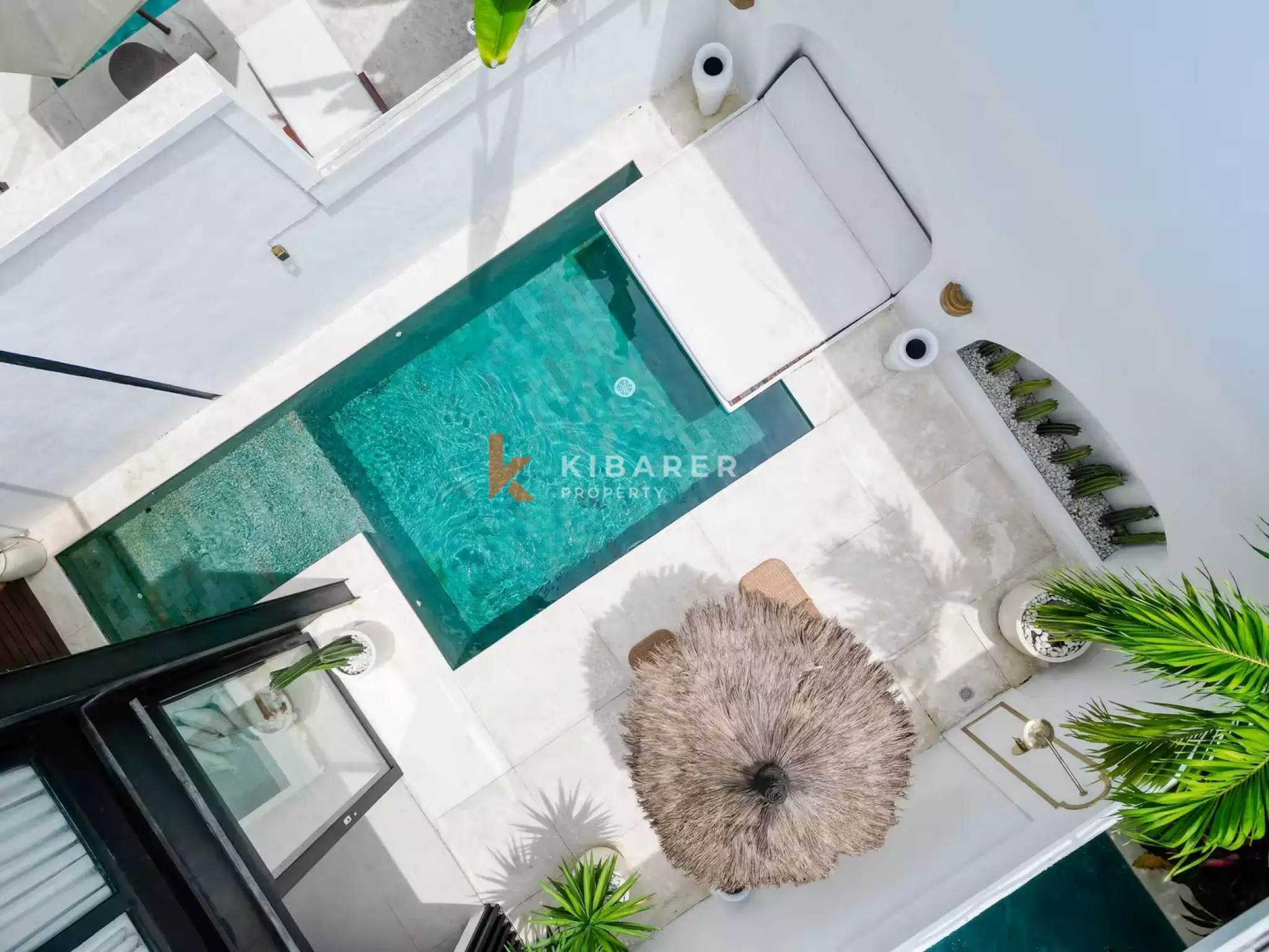 Stylish Loft-Style One-Bedroom Villa with Private Pool in Padonan