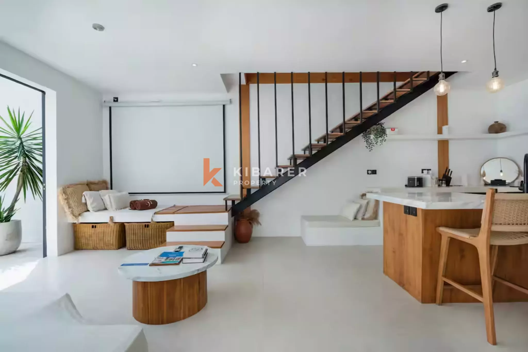 Stylish Loft-Style One-Bedroom Villa with Private Pool in Padonan