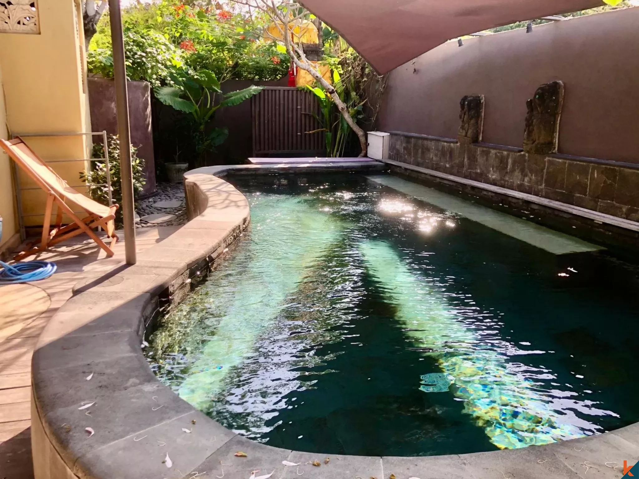 Charming Joglo Villa with Separate 1-Bedroom Guest House in Pererenan