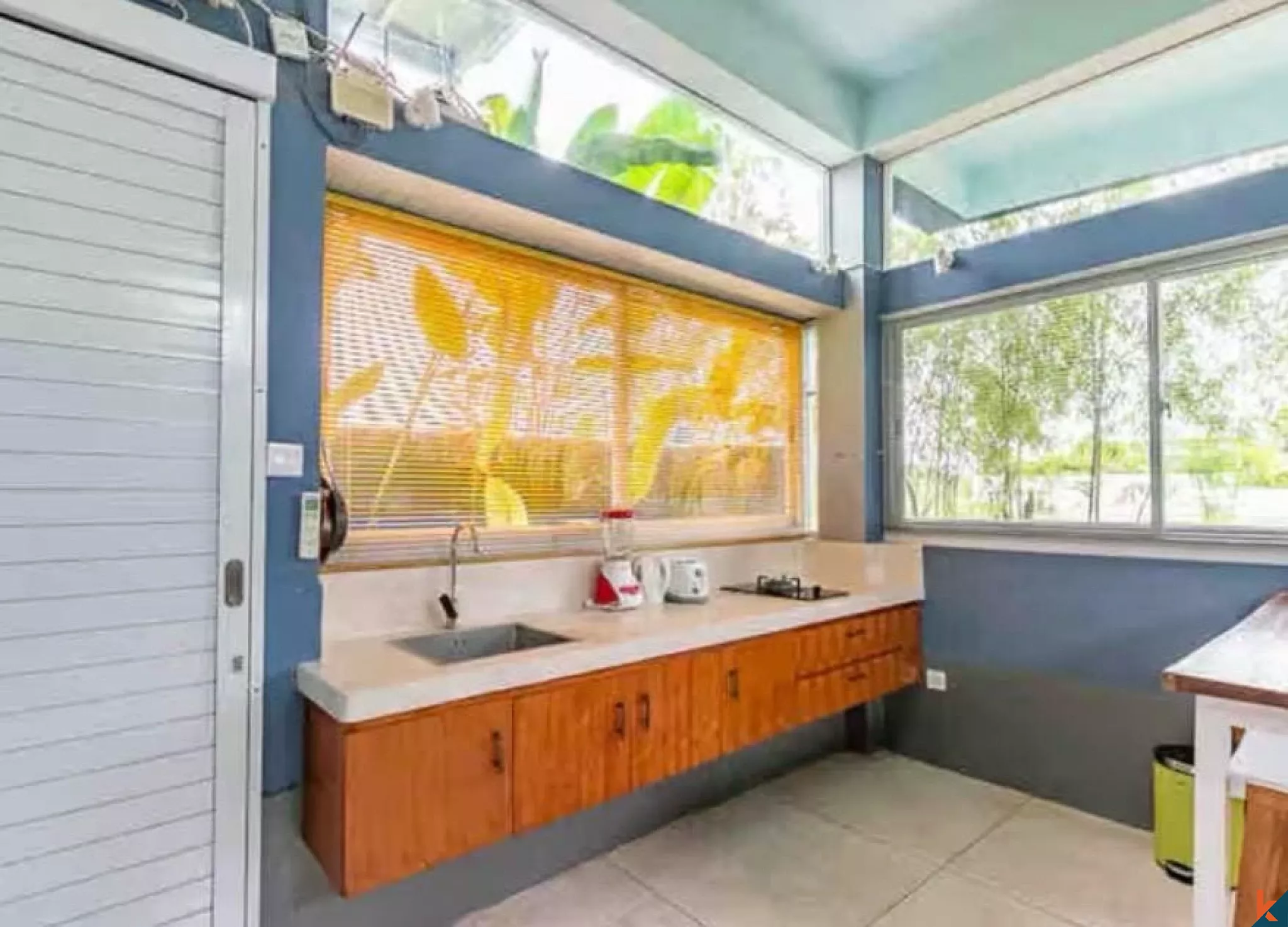 Charming Joglo Villa with Separate 1-Bedroom Guest House in Pererenan