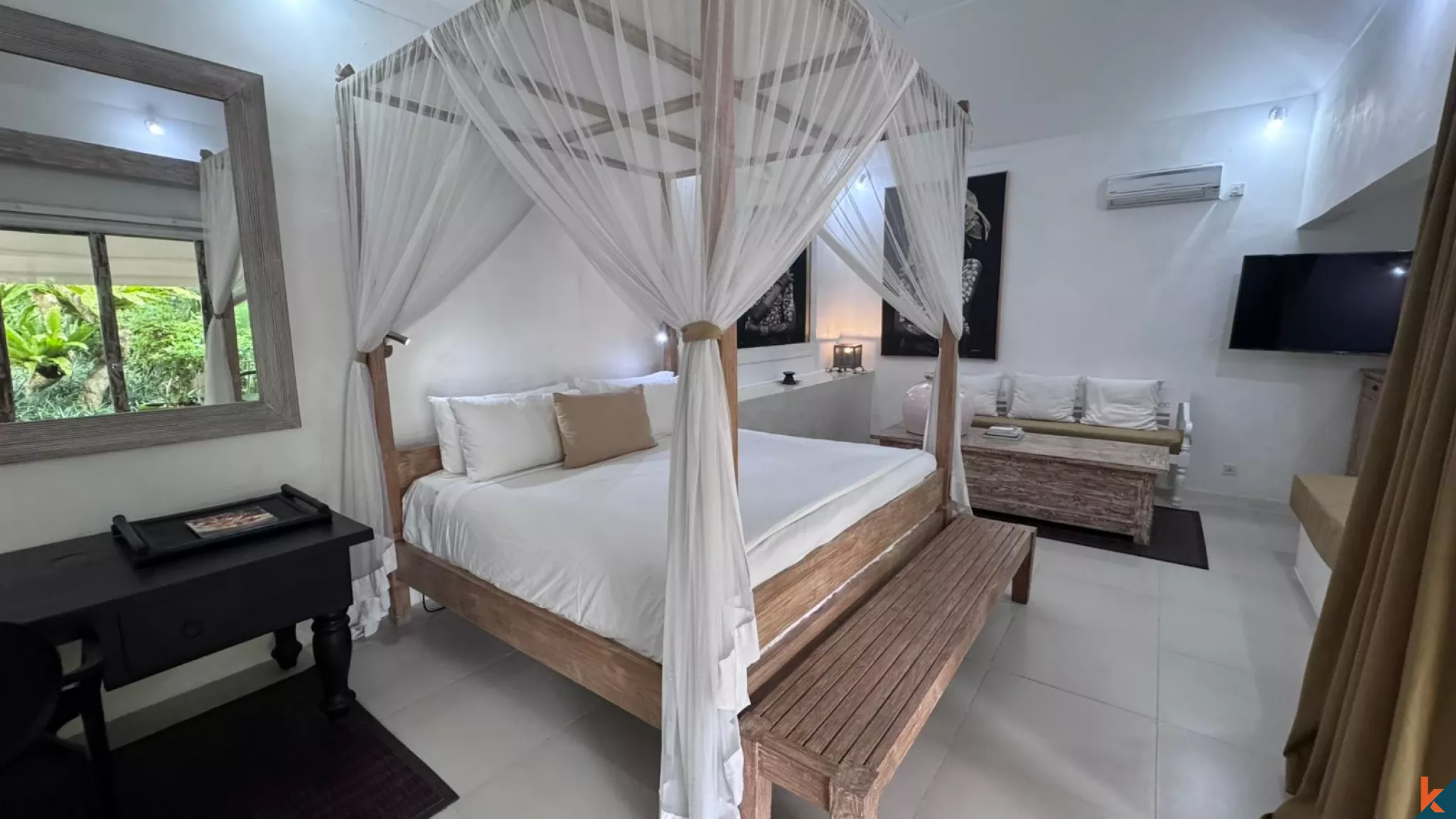 Villa Menawan dengan 3 Kamar Tidur dan Sentuhan Modern di Cepaka