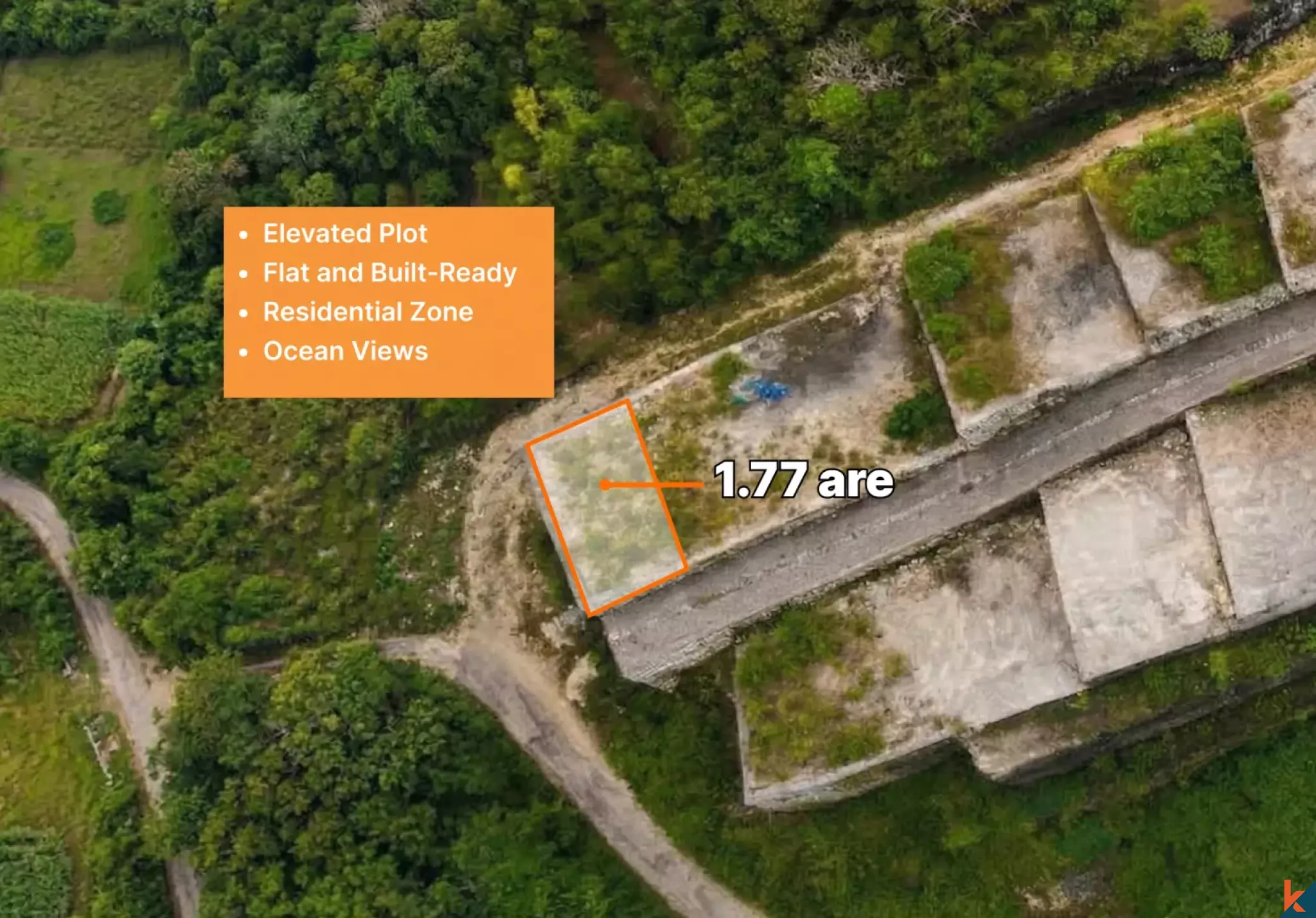 Rare terrain compact en pleine propriété avec vue sur l'océan à Uluwatu