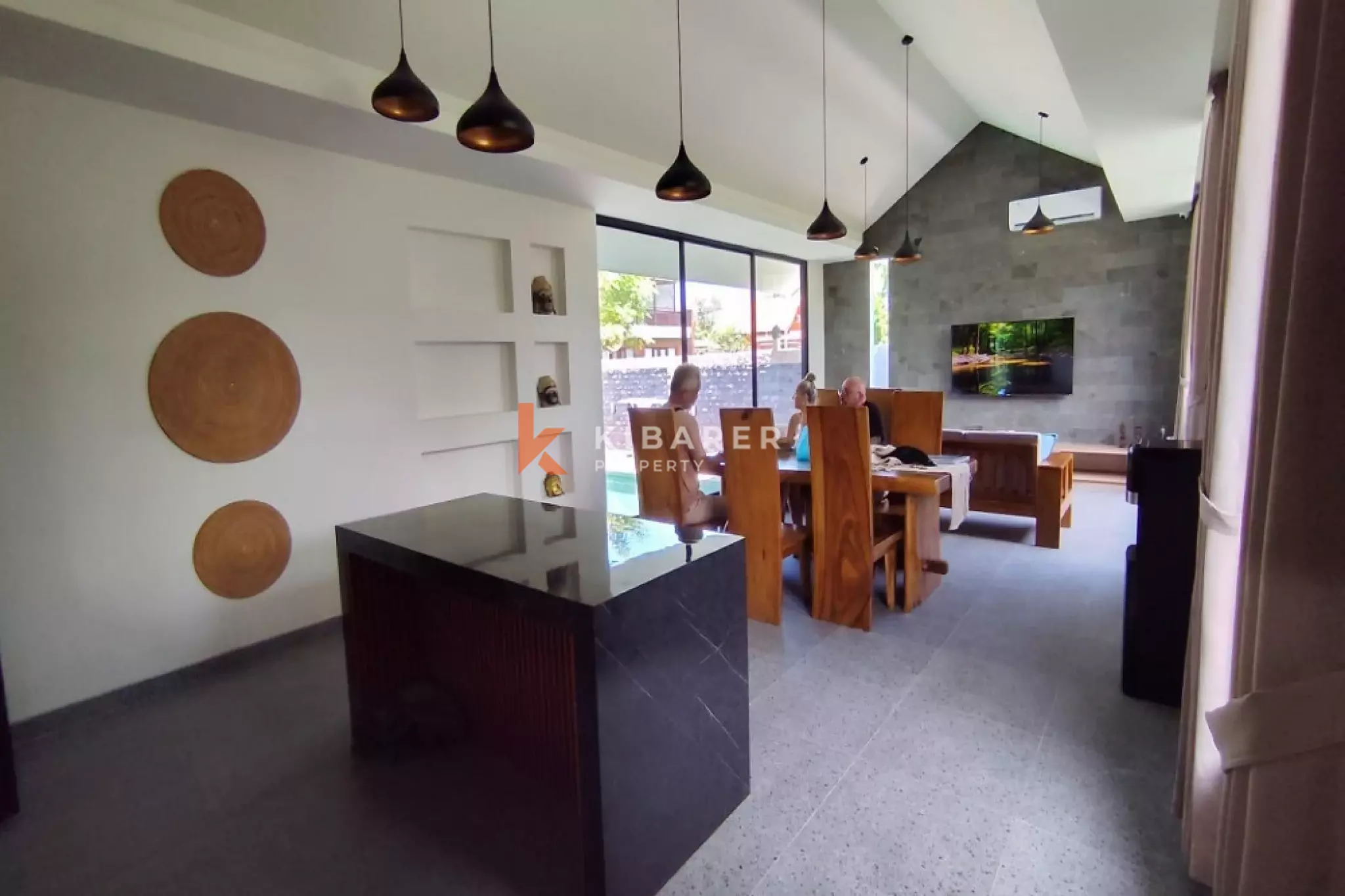 Villa de trois chambres entièrement meublée avec vue sur les rizières à Sanur (disponible à partir du 1er juillet 2026)