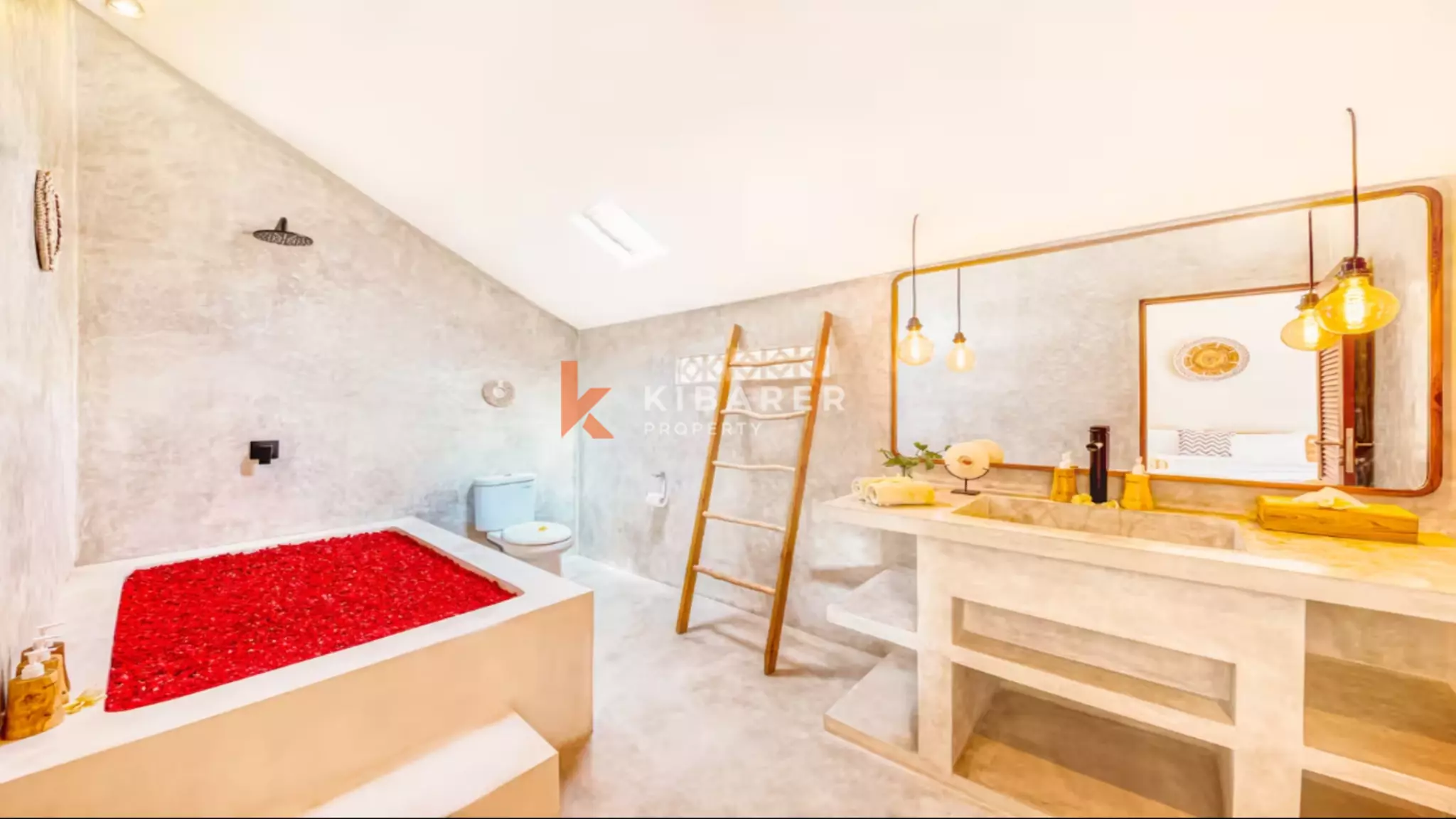 Elegant Tropical Three-Bedroom Pool Villa Located in Seminyak