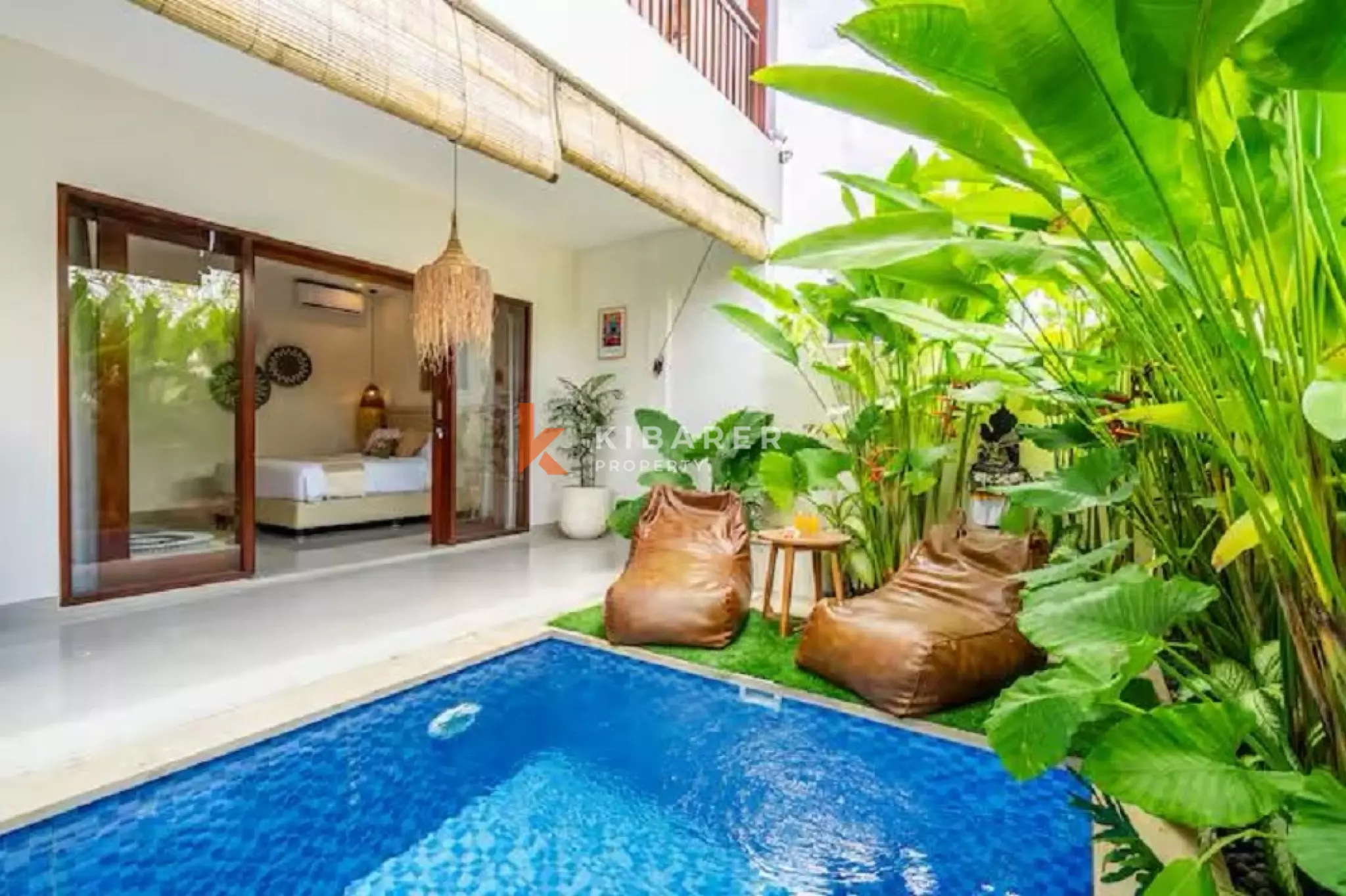 Boho-Chic Four-Bedrooms Villa Steps from Echo Beach Canggu