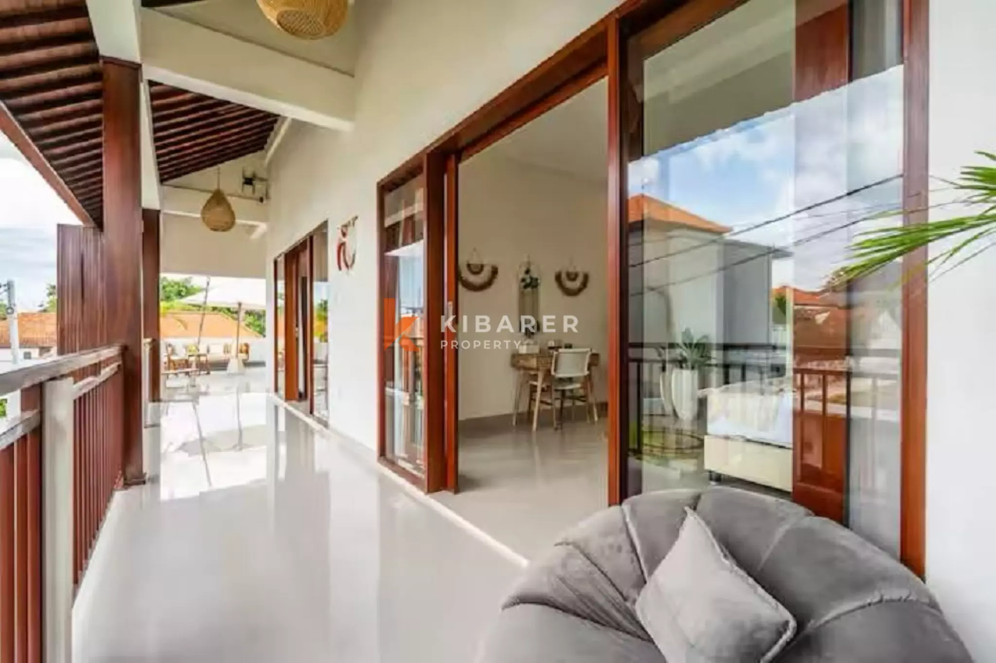 Boho-Chic Four-Bedrooms Villa Steps from Echo Beach Canggu