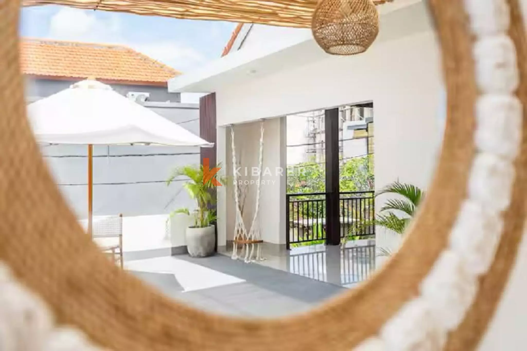 Boho-Chic Four-Bedrooms Villa Steps from Echo Beach Canggu