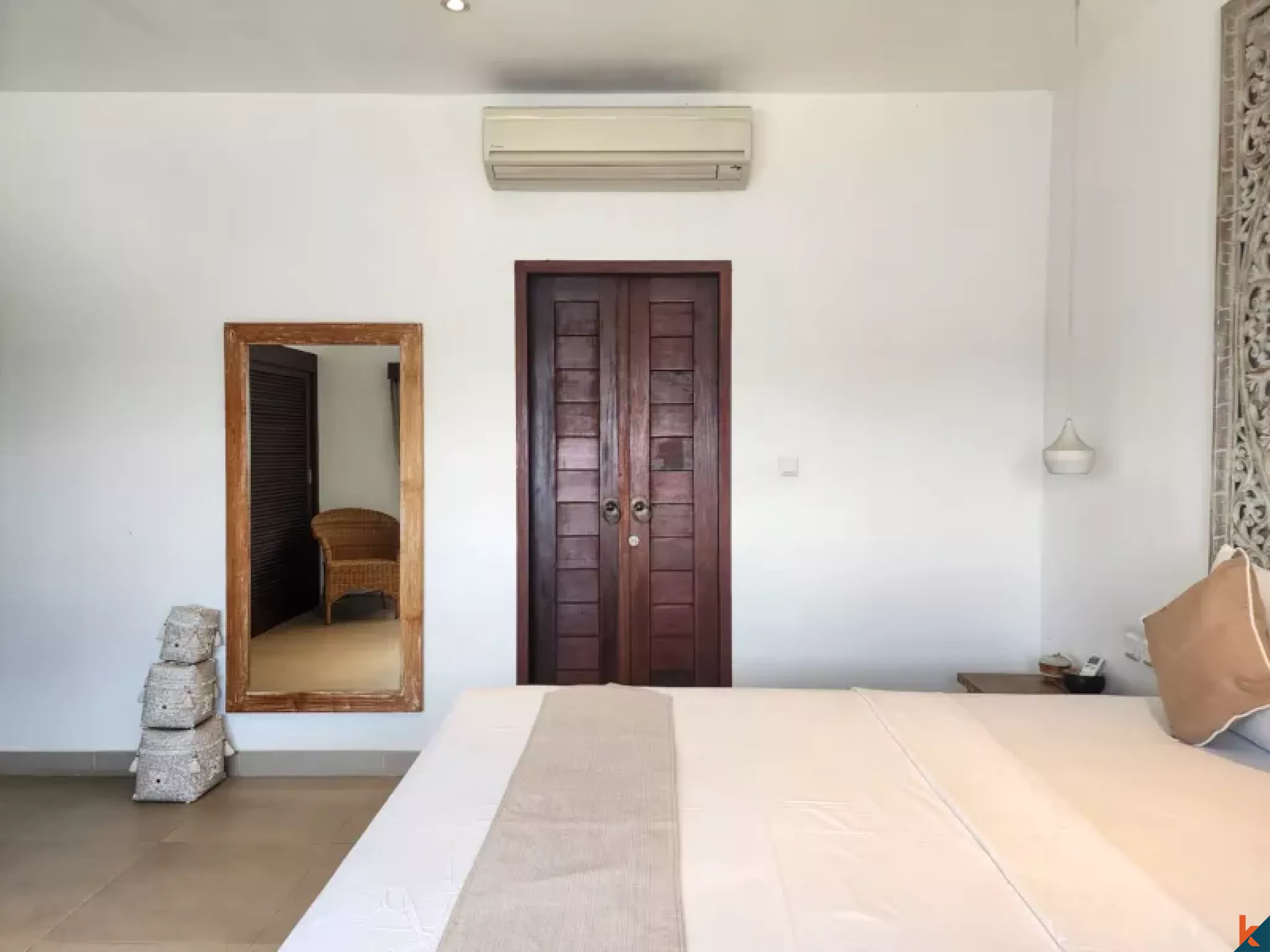 Properti Sewa Modern Bergaya Tropis dengan Empat Kamar Tidur di Tiying Tutul