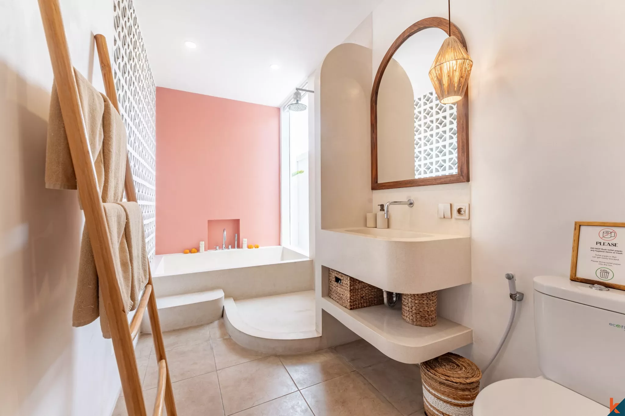 Modern Tropical Villa with Private Pool in Tiying Tutul