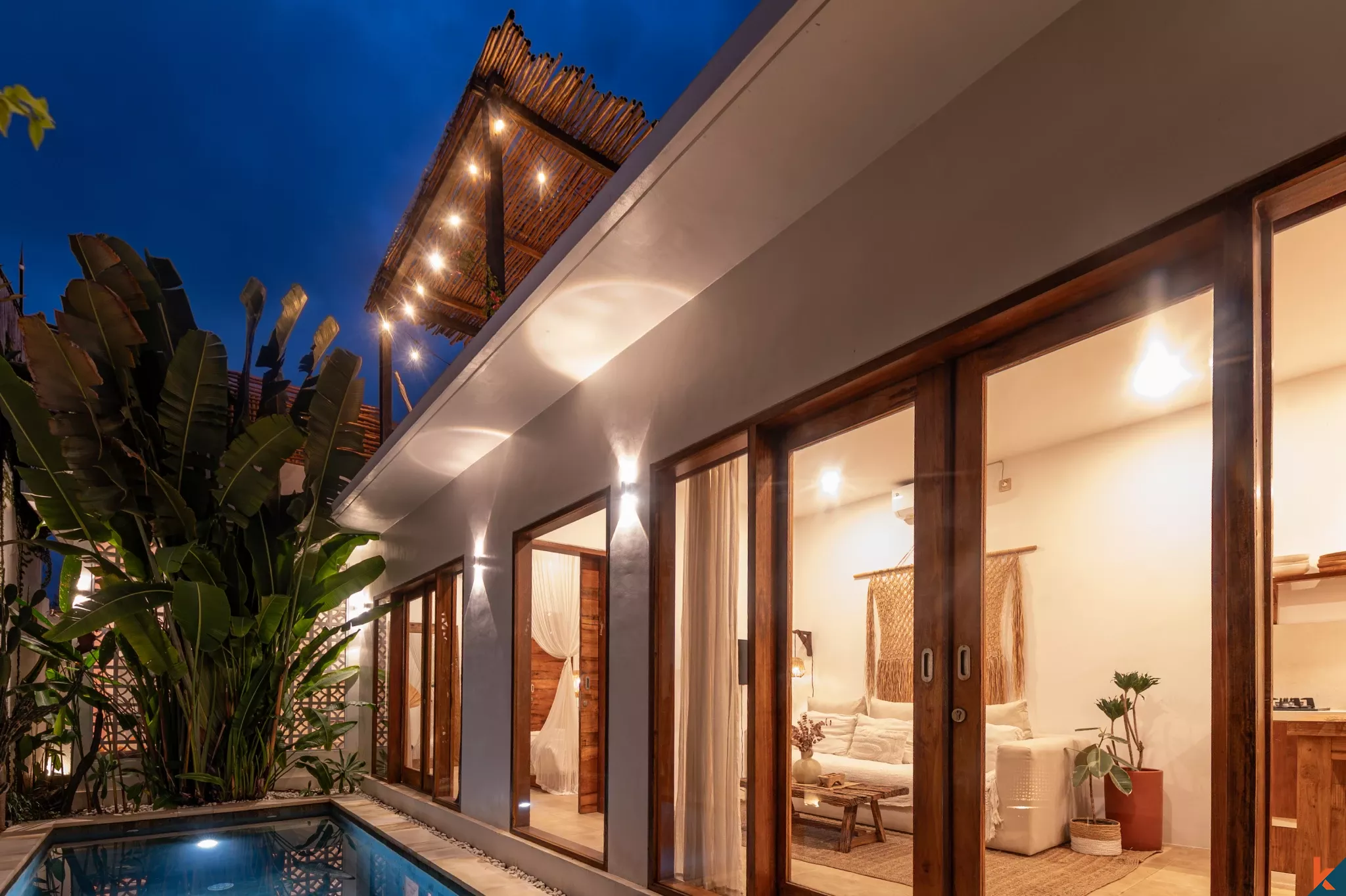 Modern Tropical Villa with Private Pool in Tiying Tutul