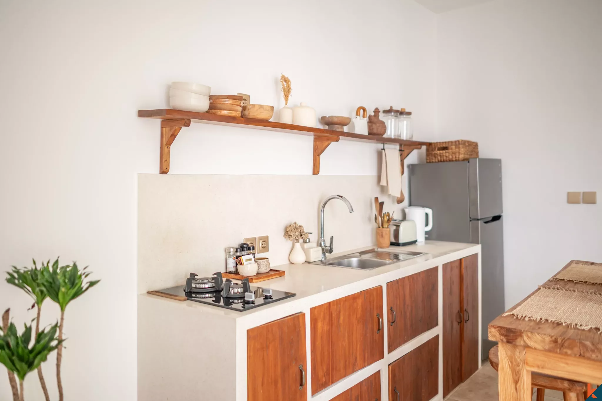 Modern Tropical Villa with Private Pool in Tiying Tutul