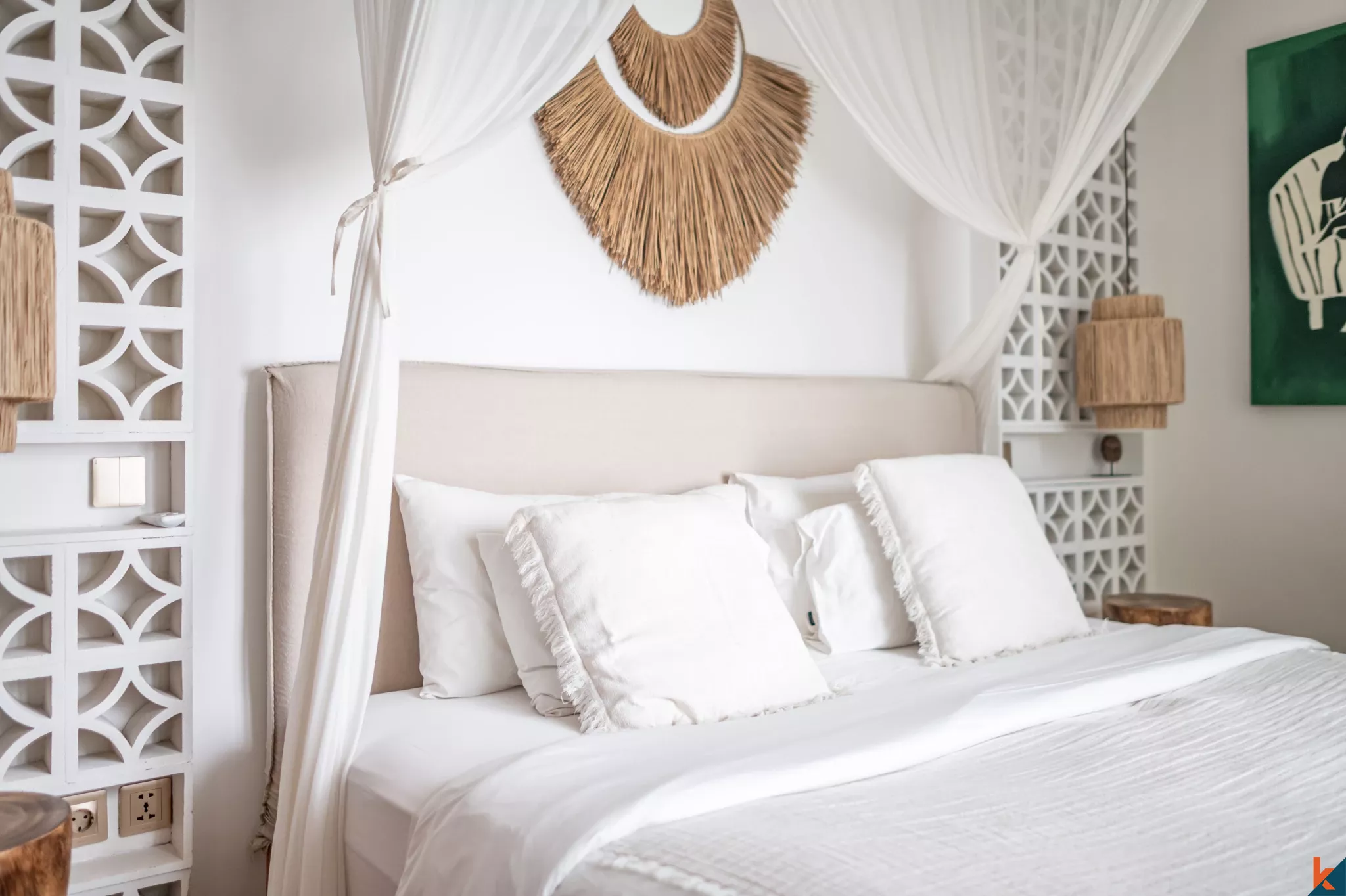 Modern Tropical Villa with Private Pool in Tiying Tutul