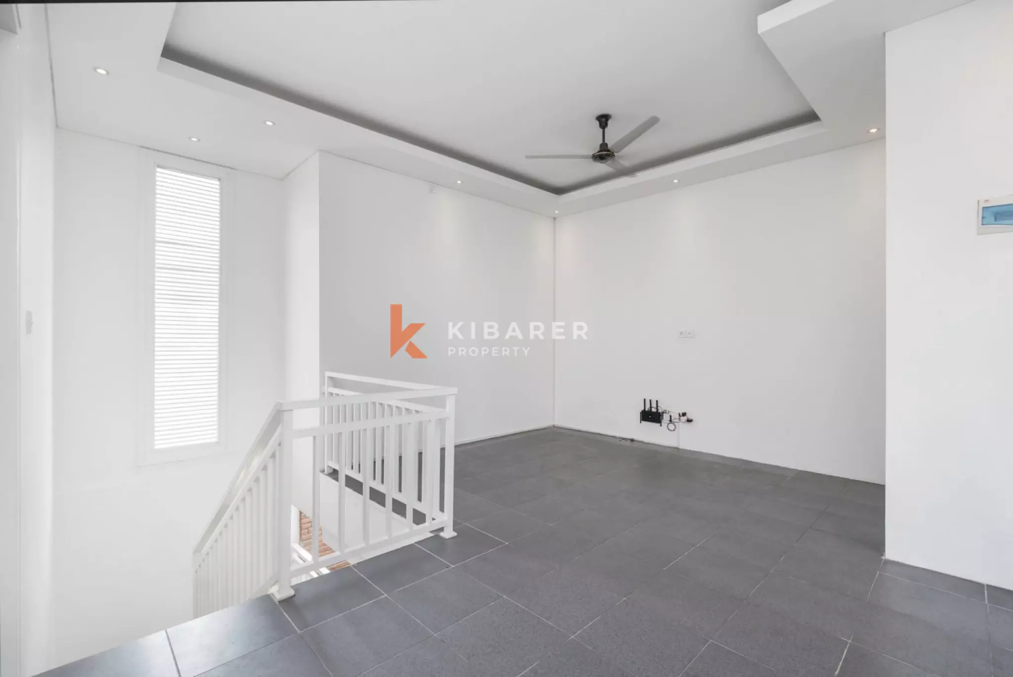 Villa Semi Furnished Tiga Kamar Tidur di Lokasi Strategis Legian–Seminyak