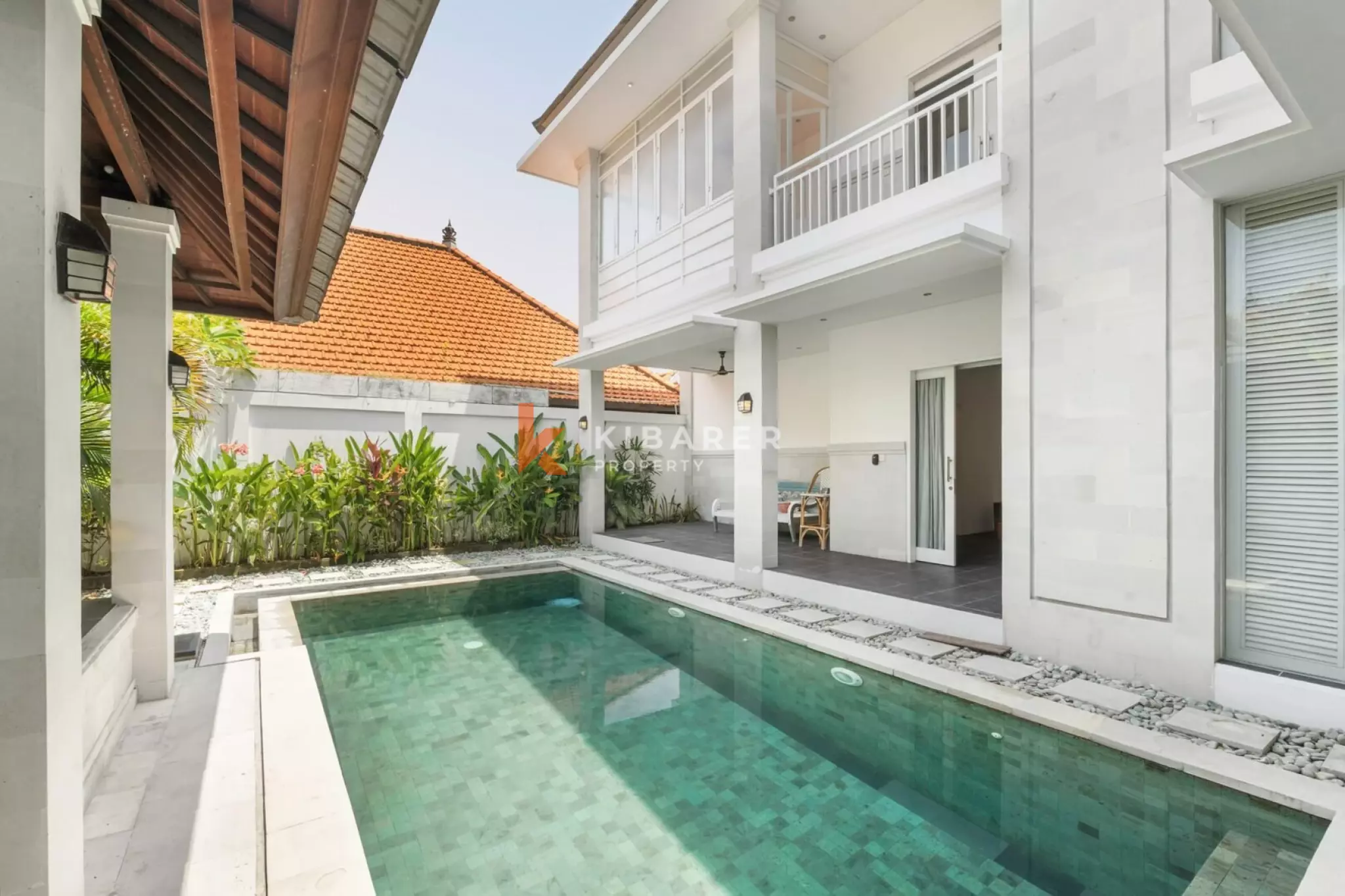 Villa Semi Furnished Tiga Kamar Tidur di Lokasi Strategis Legian–Seminyak