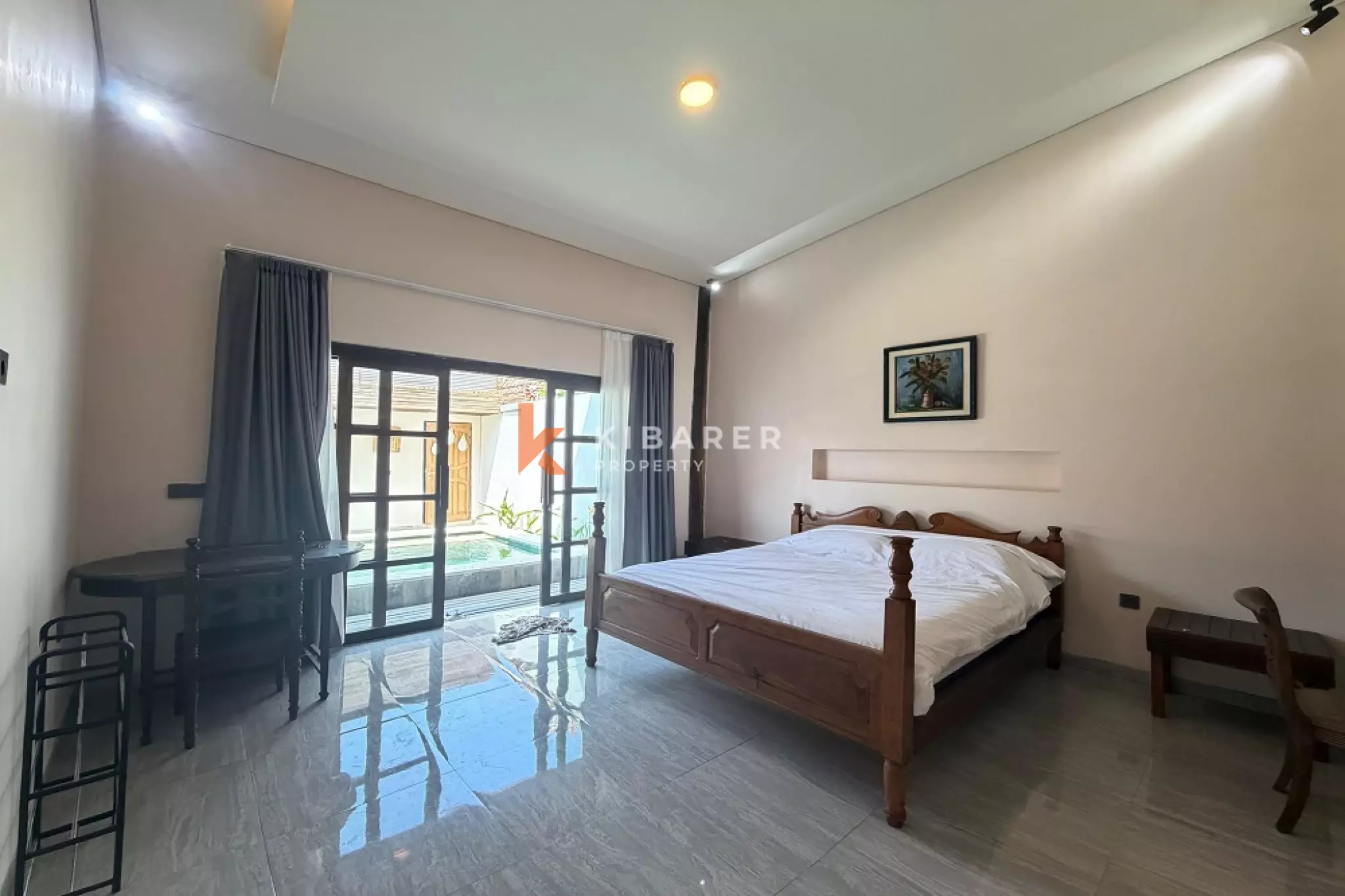 Minimalist Woody Two-Bedrooms Villa in Tanah Lot