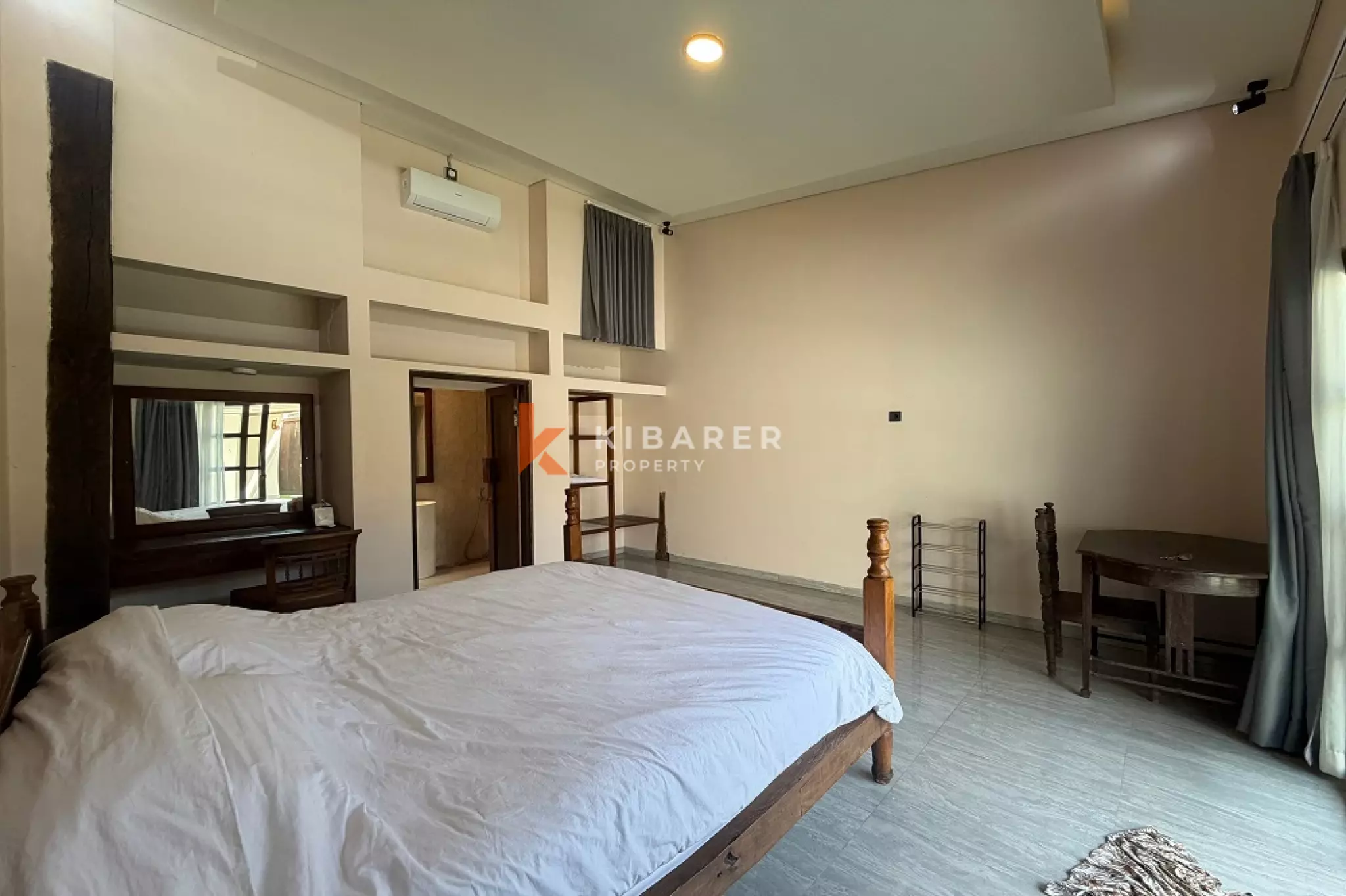 Minimalist Woody Two-Bedrooms Villa in Tanah Lot