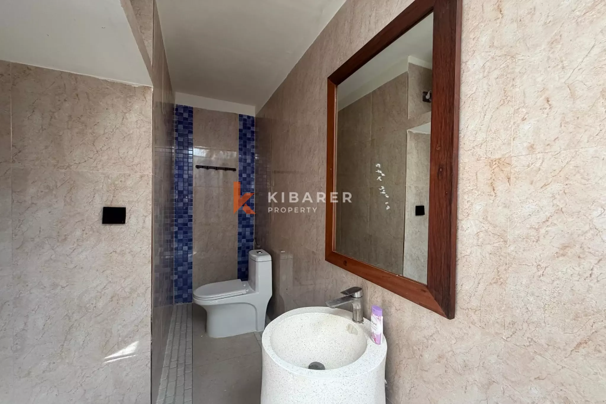 Minimalist Woody Two-Bedrooms Villa in Tanah Lot