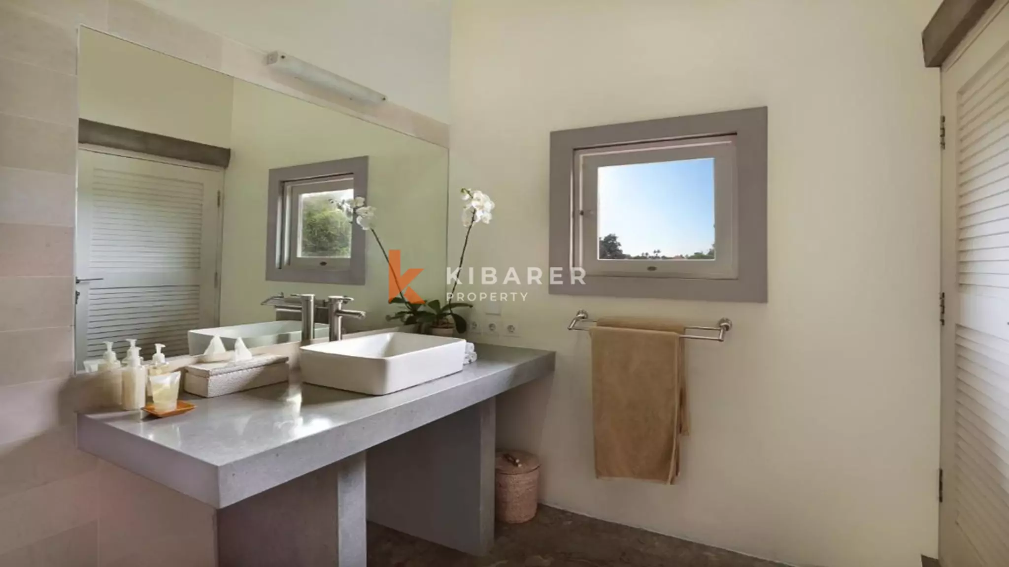 Beautifully Designed Three-Bedroom Tropical Pool Villa in Seminyak