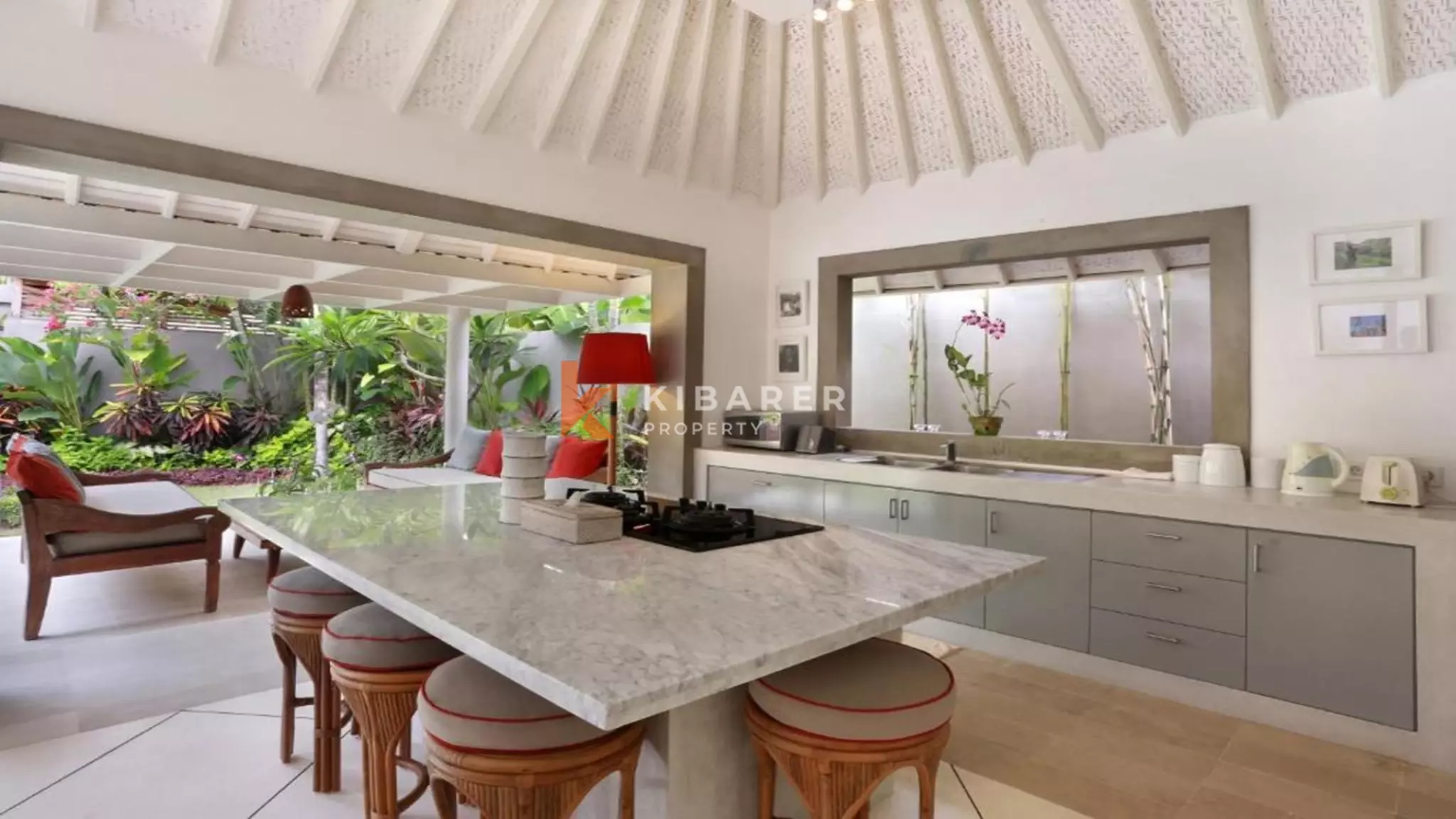 Beautifully Designed Three-Bedroom Tropical Pool Villa in Seminyak
