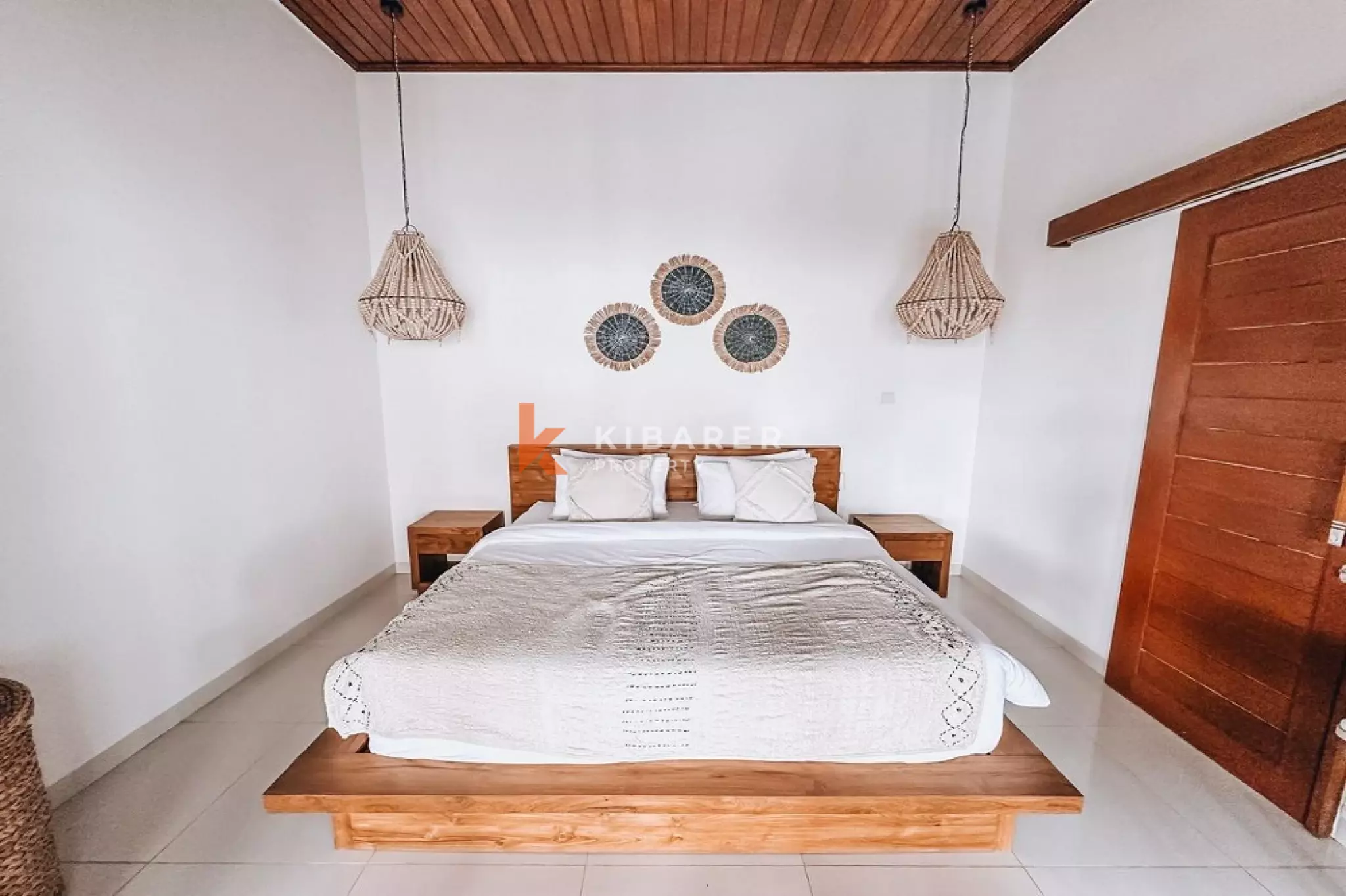 Elegant Fully Furnished Three-Bedrooms Villa Walking Distance to Seseh Beach