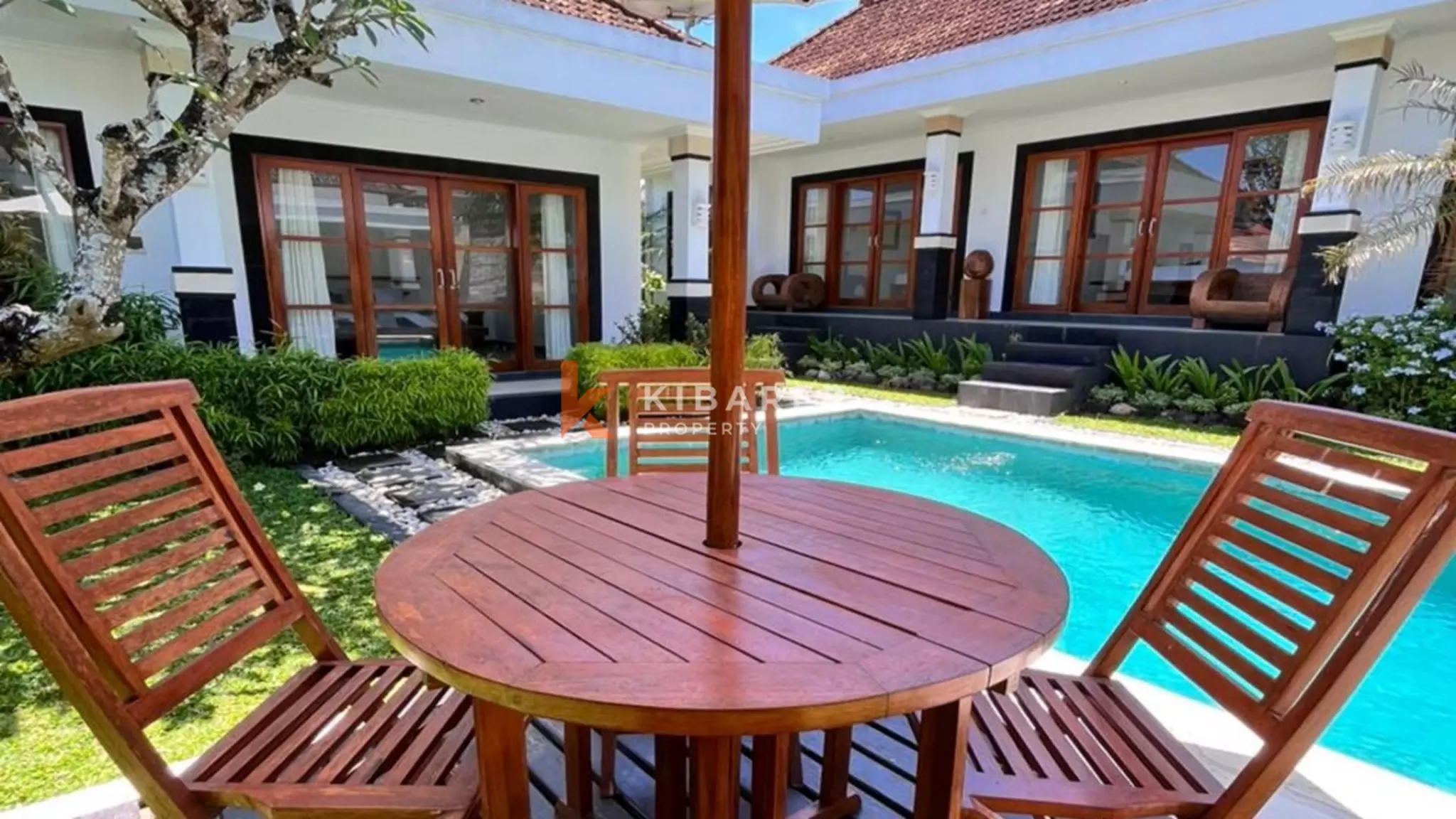 Charmante villa de trois chambres au design tropical à Umalas