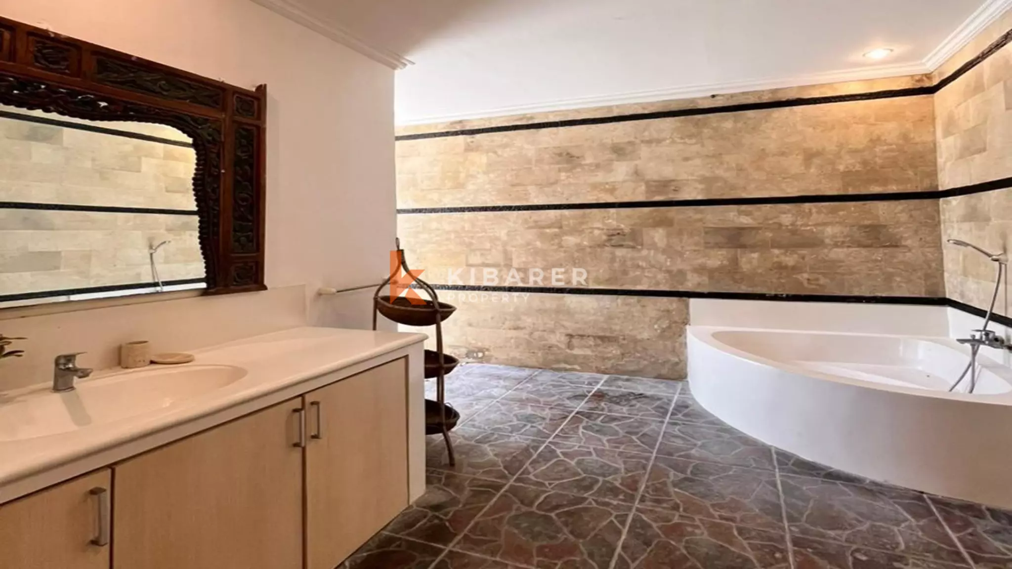 Charmante villa de trois chambres au design tropical à Umalas