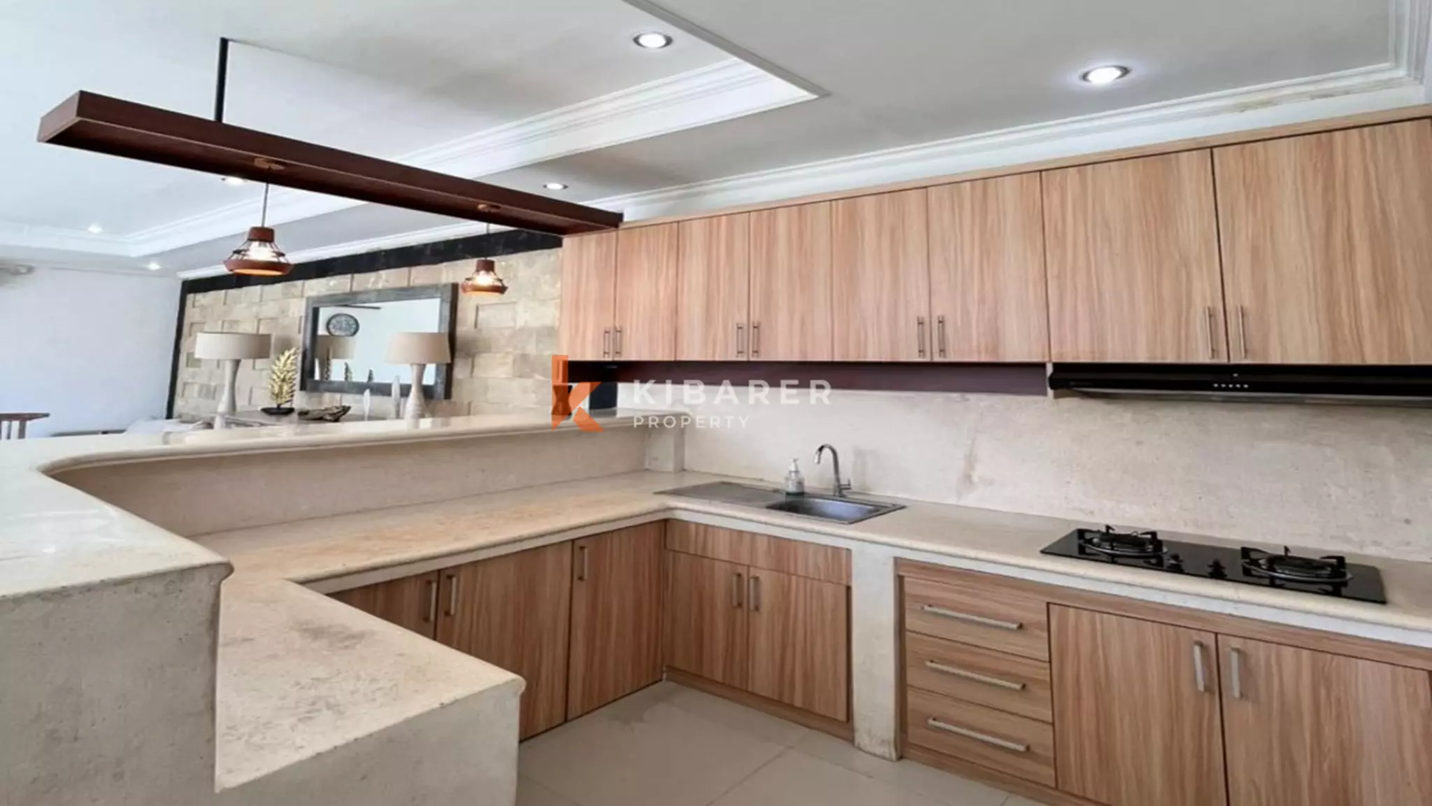 Charmante villa de trois chambres au design tropical à Umalas