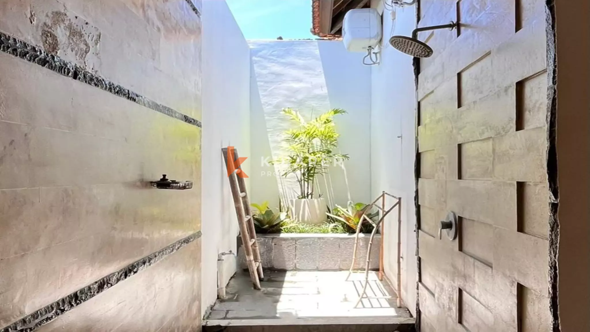 Charmante villa de trois chambres au design tropical à Umalas