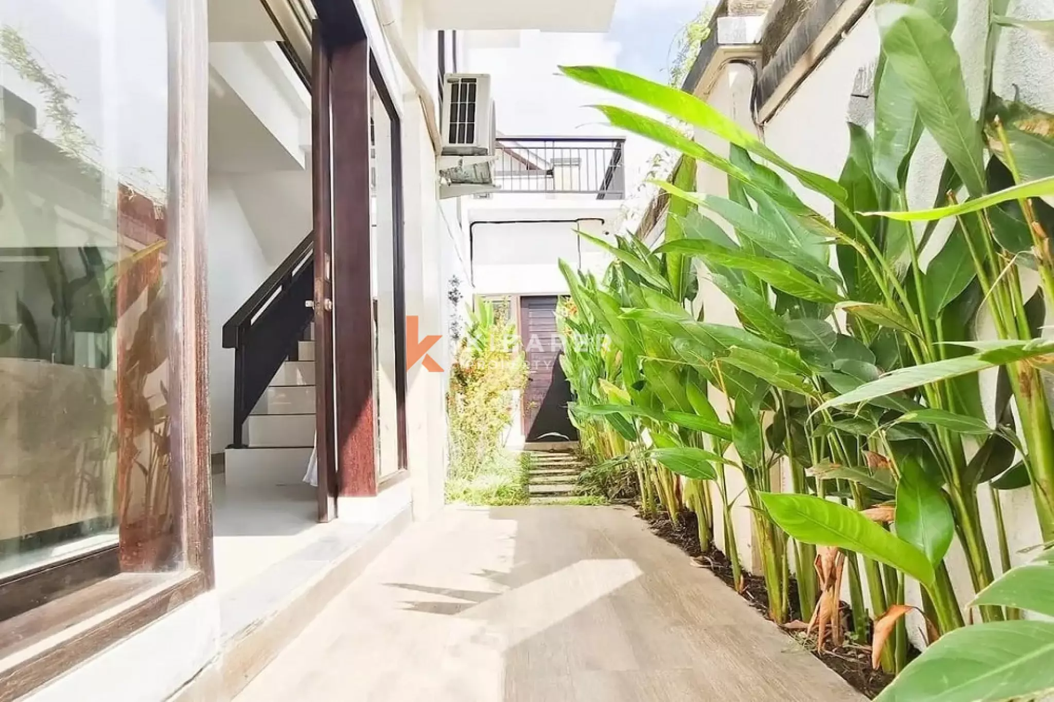 Comfortable Full Facilities Three-Bedrooms Villa in Umalas