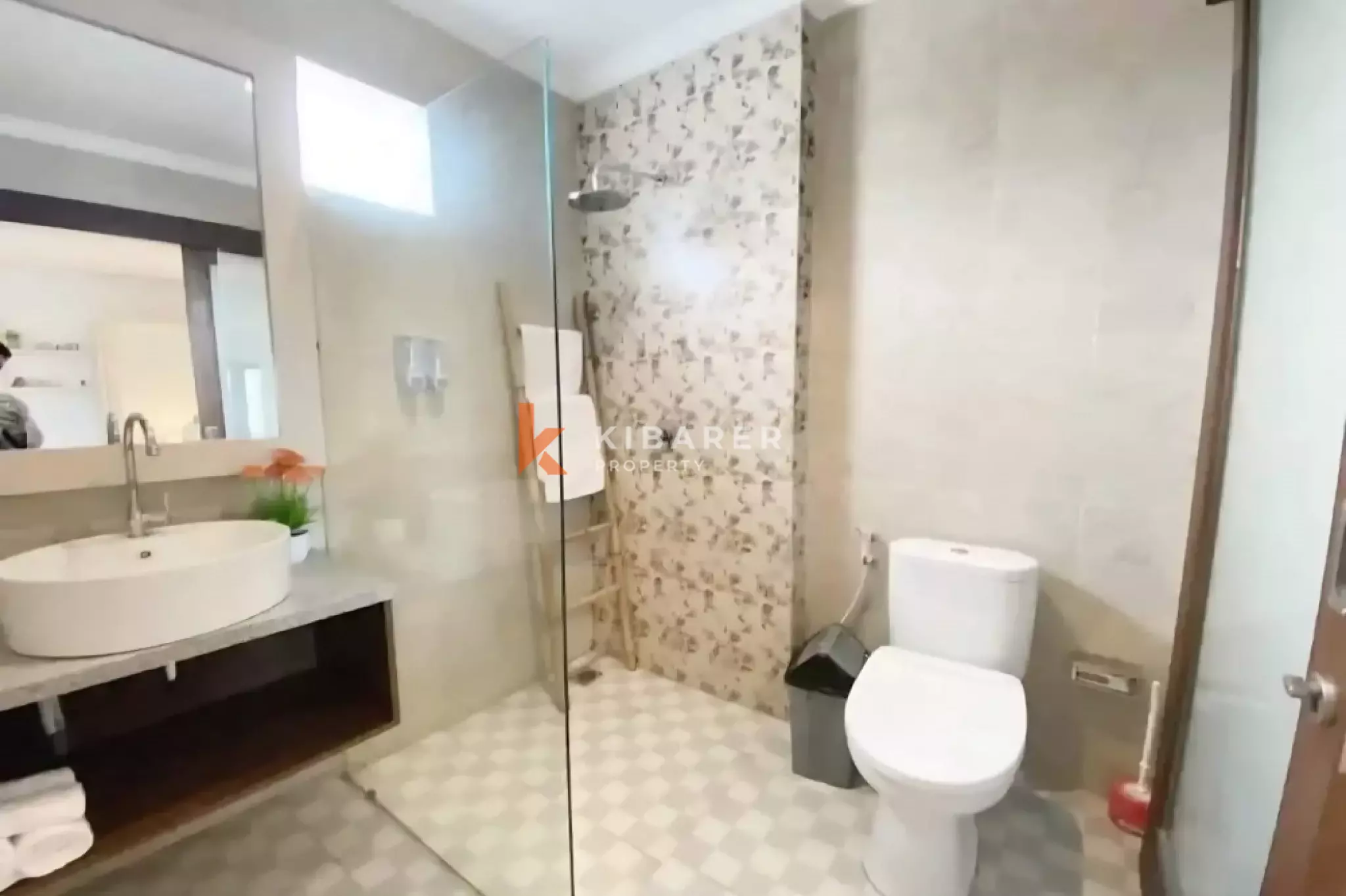 Comfortable Full Facilities Three-Bedrooms Villa in Umalas