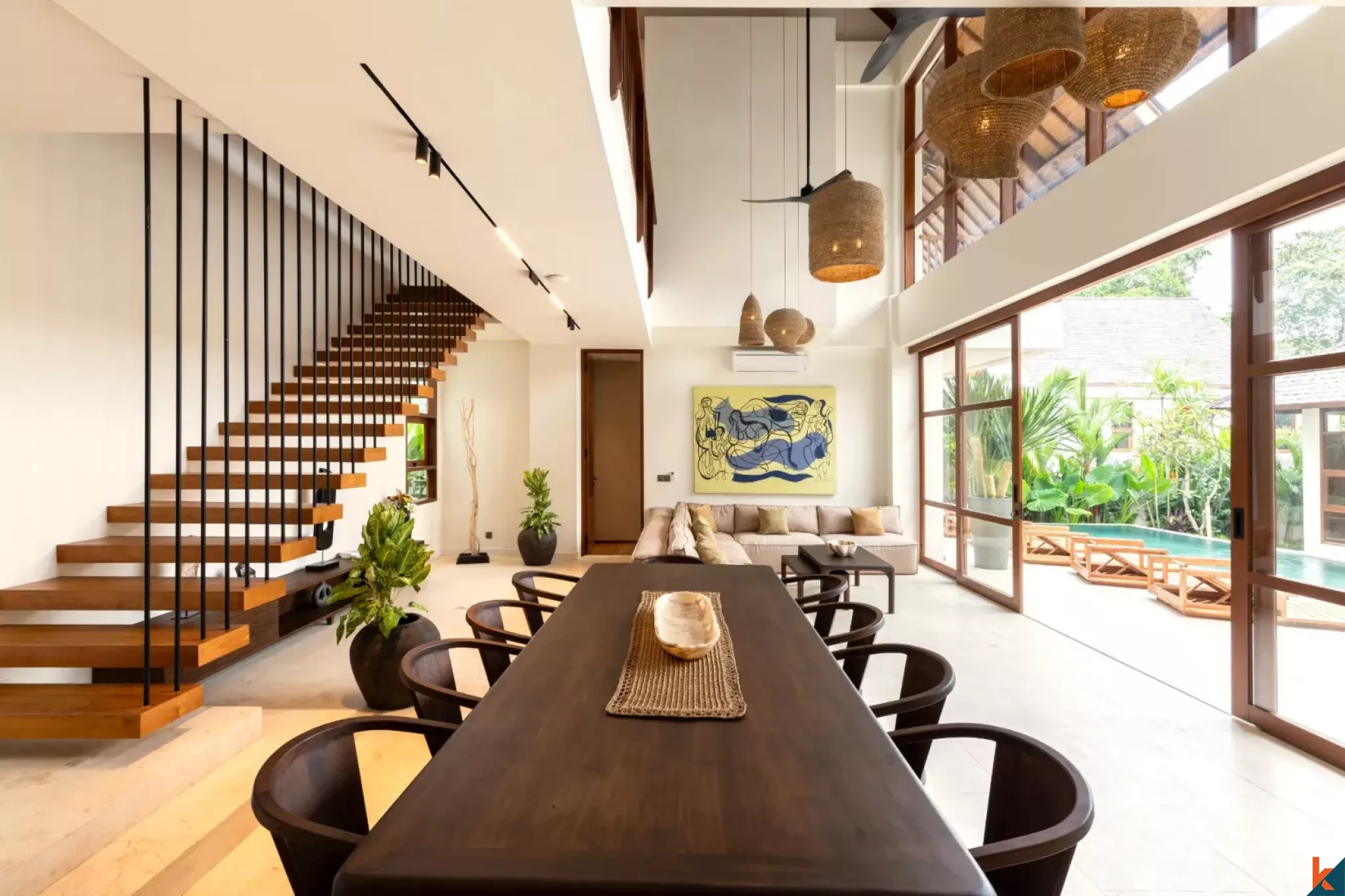 Exquisite Six Bedroom Luxury Villa for Lease in Serene Nyanyi