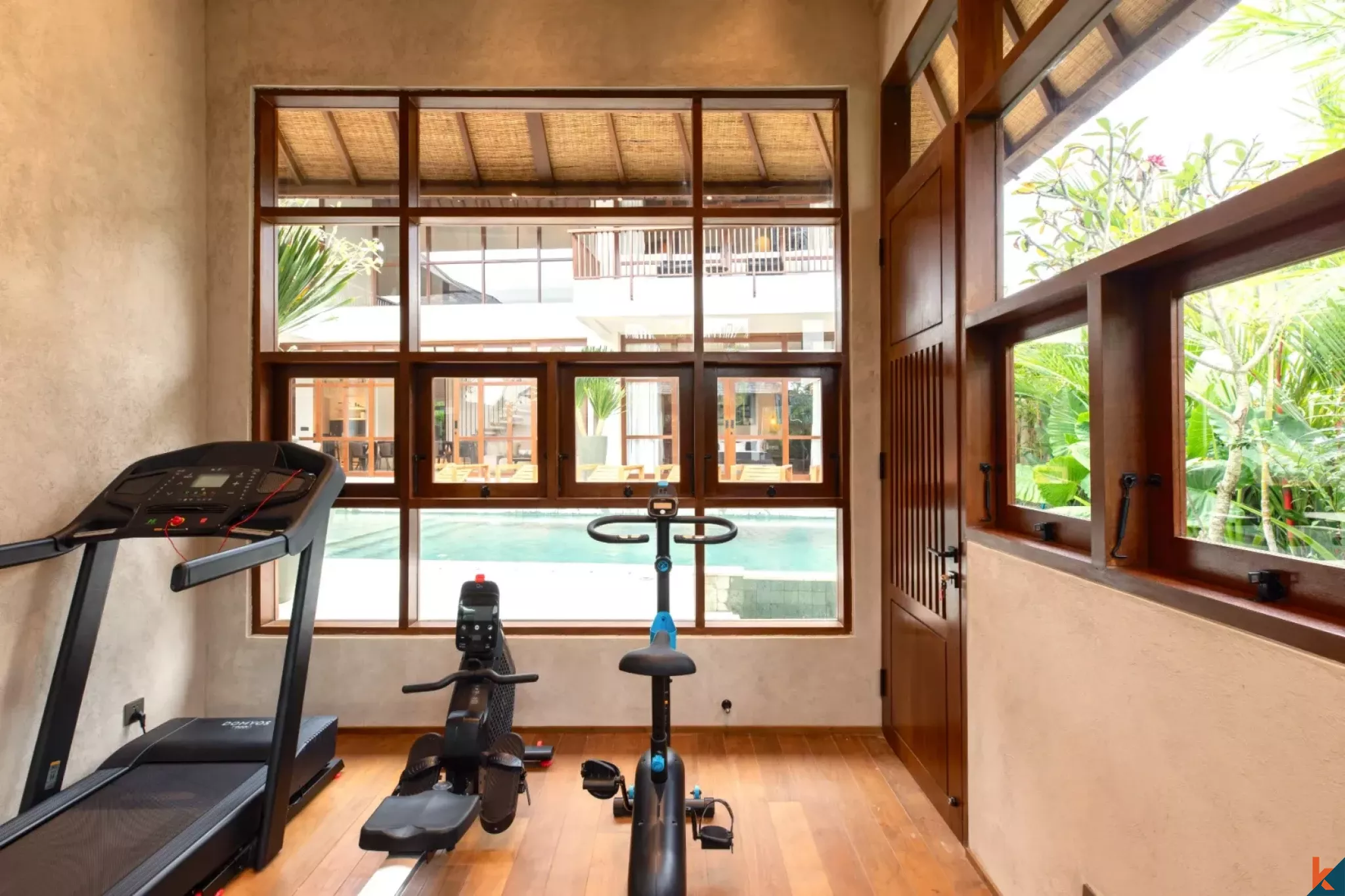 Exquisite Six Bedroom Luxury Villa for Lease in Serene Nyanyi