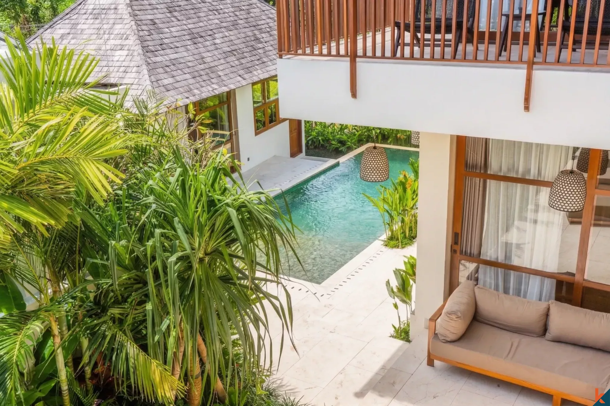 Premium Living Six Bedroom Leasehold Property in Peaceful Nyanyi